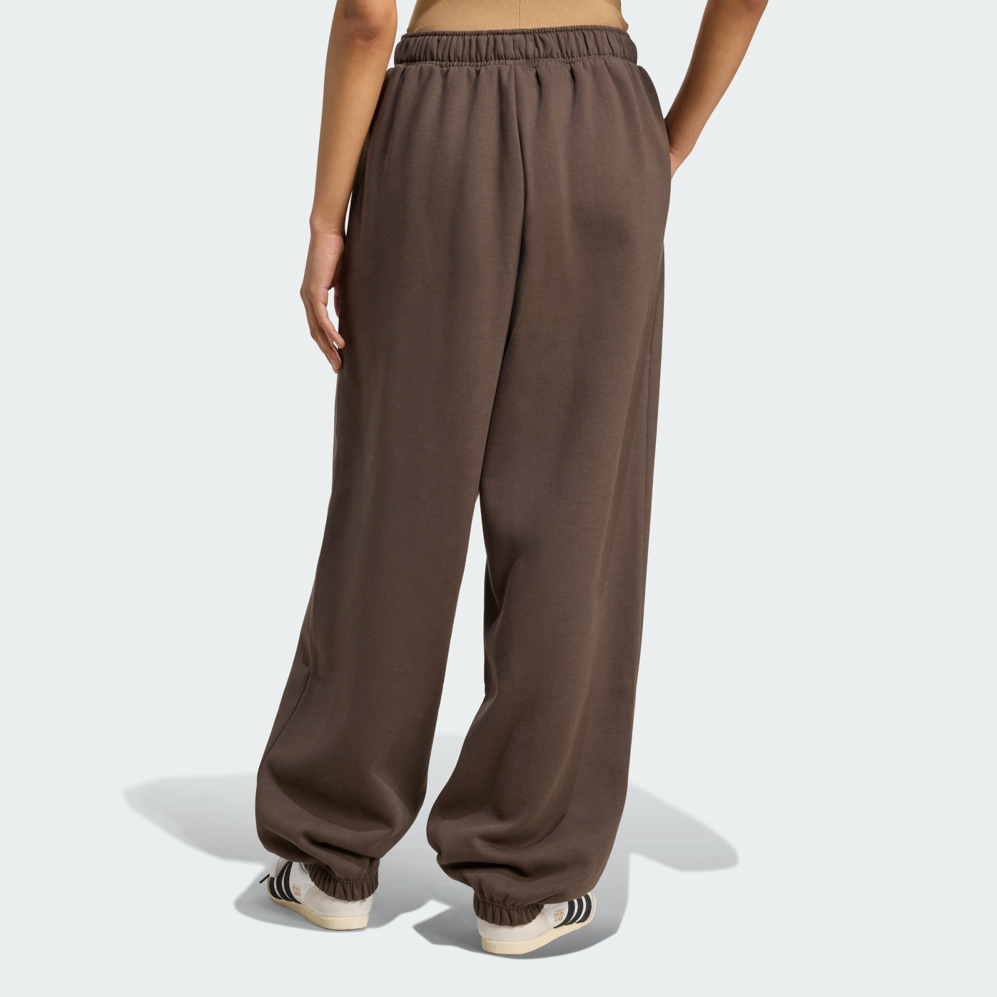 adidas Originals Laufshorts ESSENTIALS LINEAR OVERSIZED JOGGINGHOSE (1-tlg) günstig online kaufen