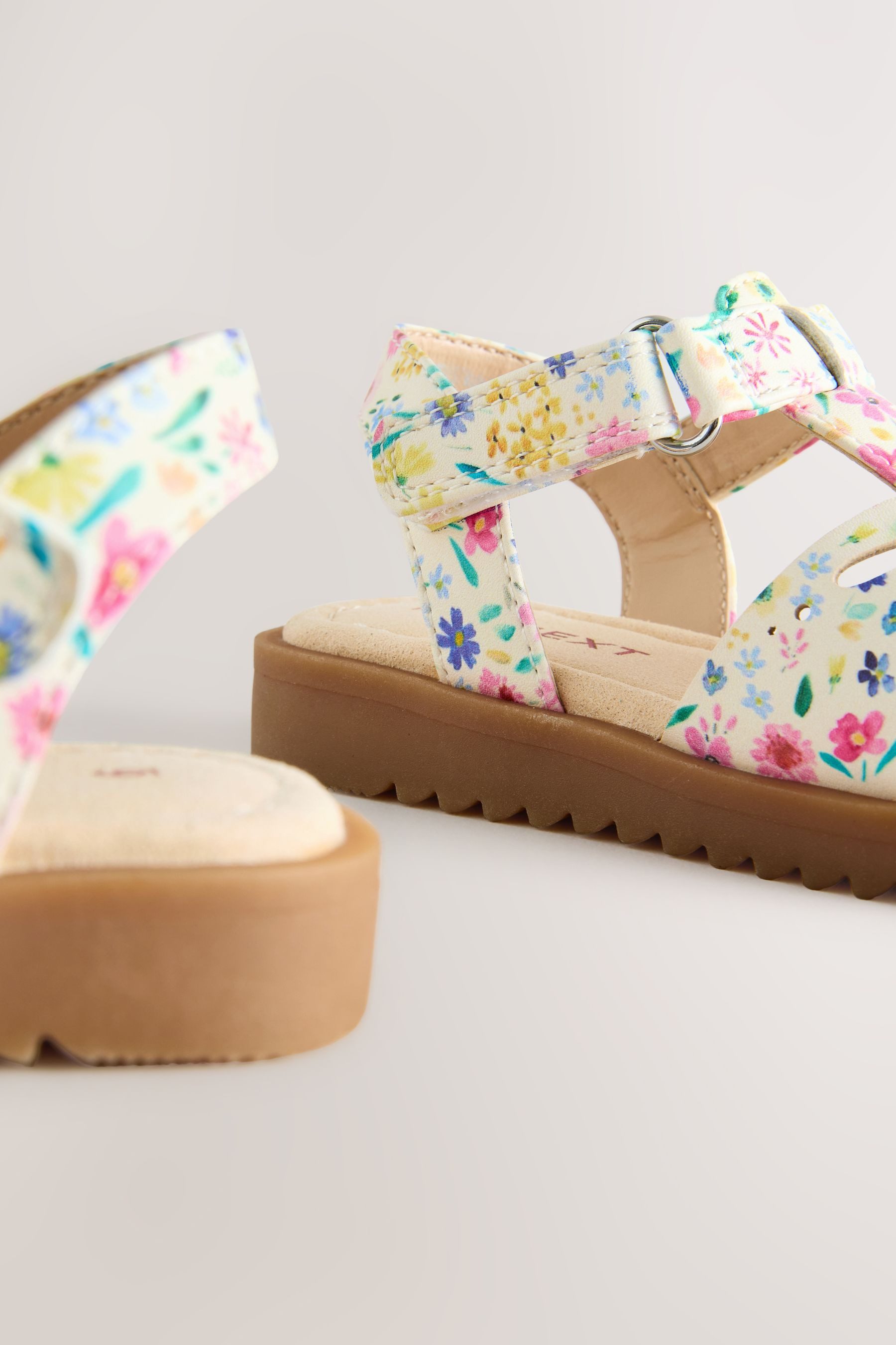 Next Sandaletten Sandale (1-tlg)