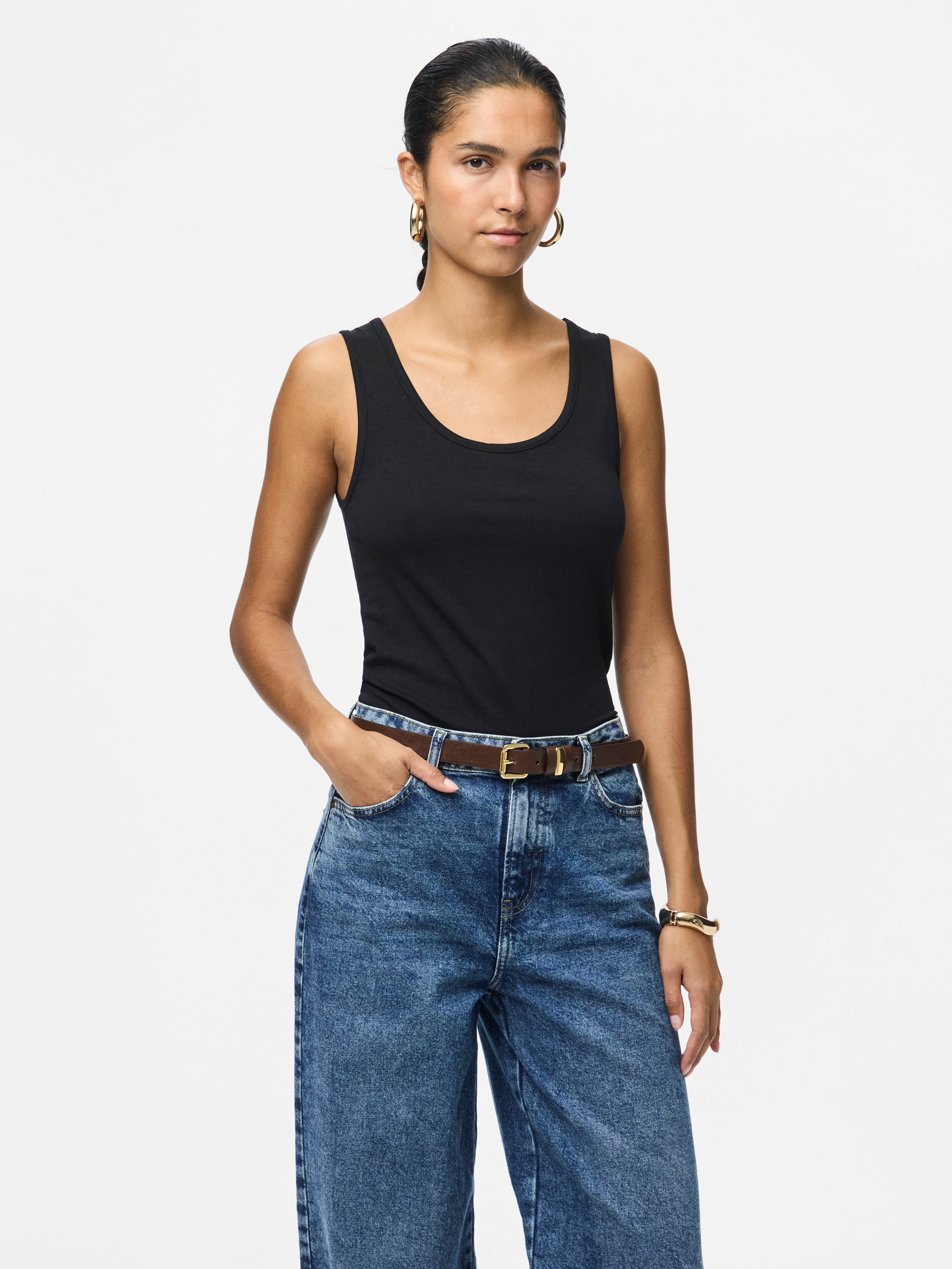 pieces Tanktop PCAMELIA TANK TOP 2-PACK JRS NOOS BC (2er-Pack) mit klassischen Farben