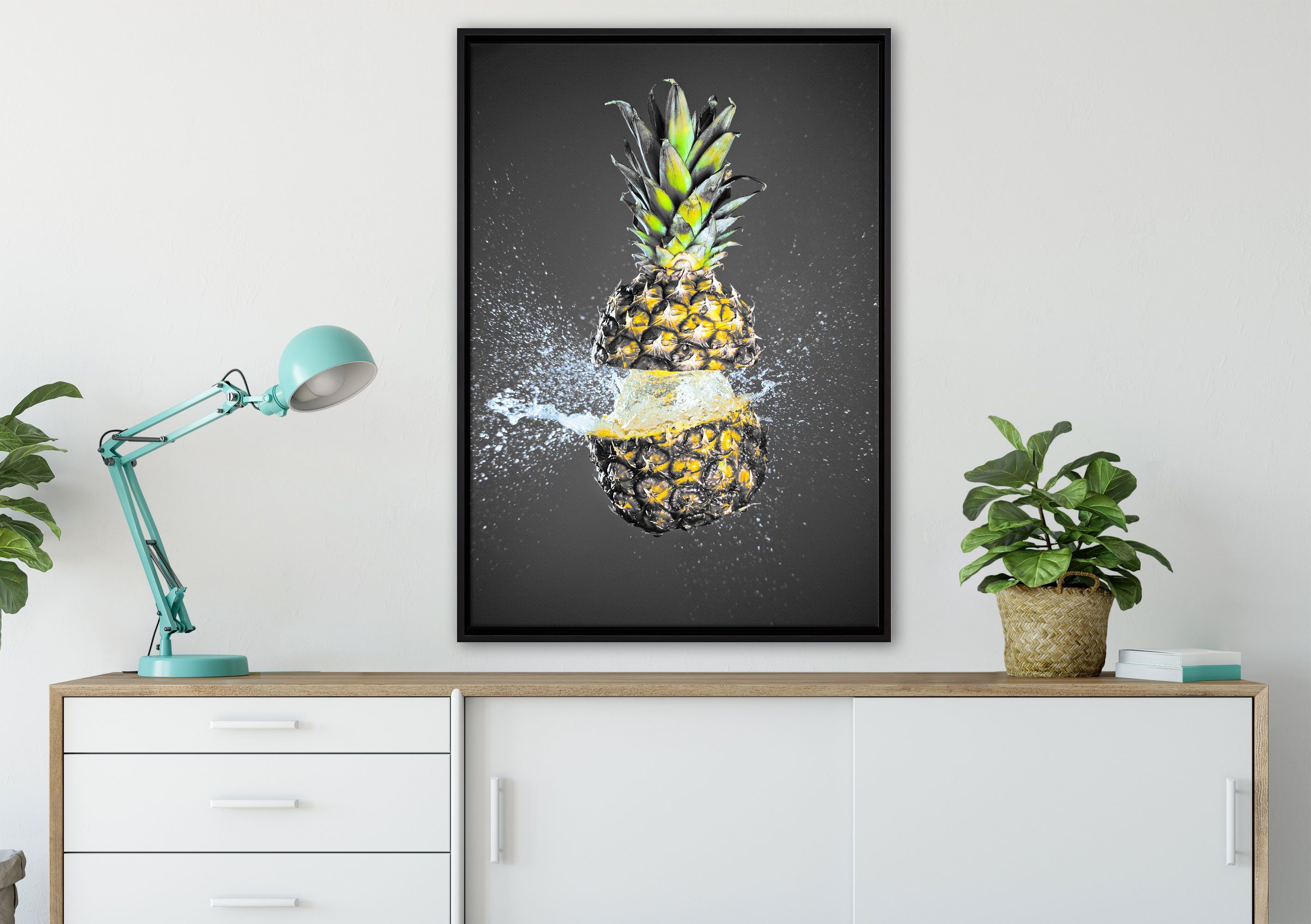 (1 inkl. einem Zackenaufhänger Pixxprint St), Wasser Schattenfugen-Bilderrahmen fertig bespritzt, Ananas in Leinwandbild gefasst, Leinwandbild Wanddekoration mit bespannt,