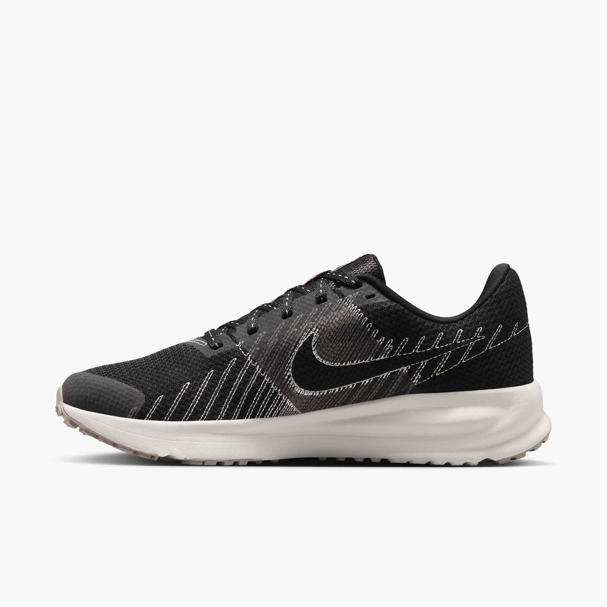 Nike Run Defy Laufschuh