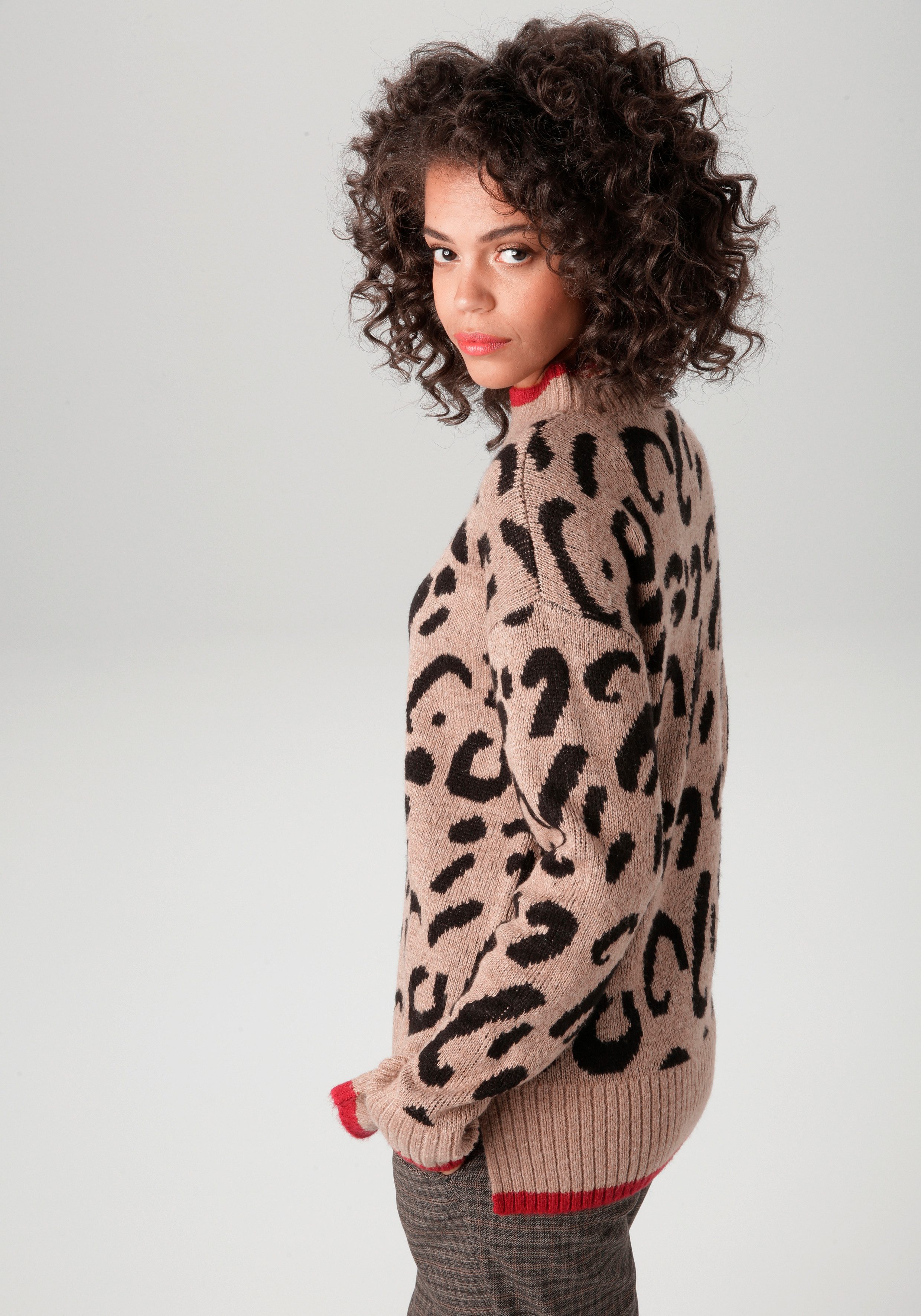 Aniston CASUAL Strickpullover im extravaganten Animal-Muster günstig online kaufen