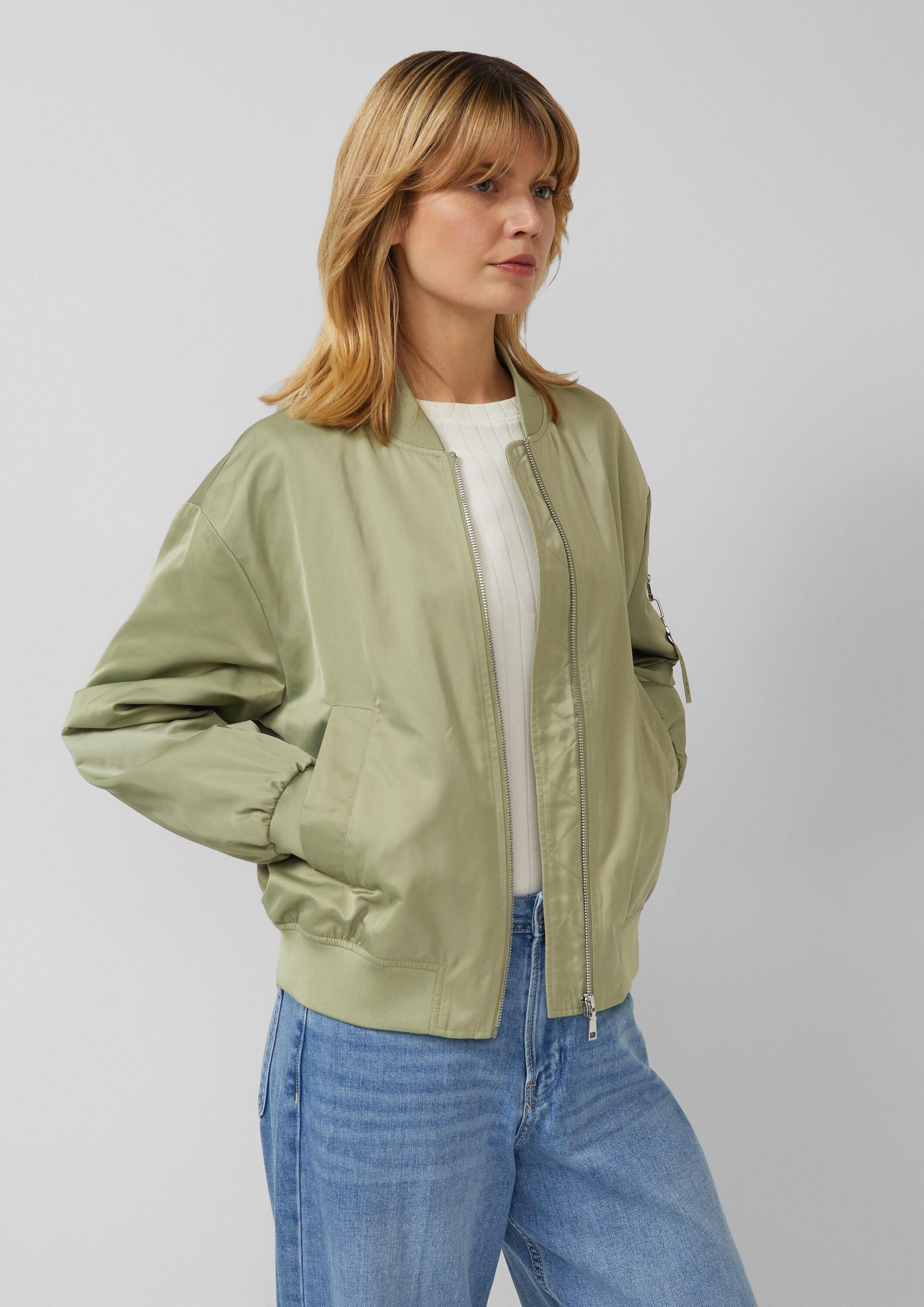 s.Oliver Funktionsjacke Outdoor-Jacke Satin-Blouson mit Bomberkragen
