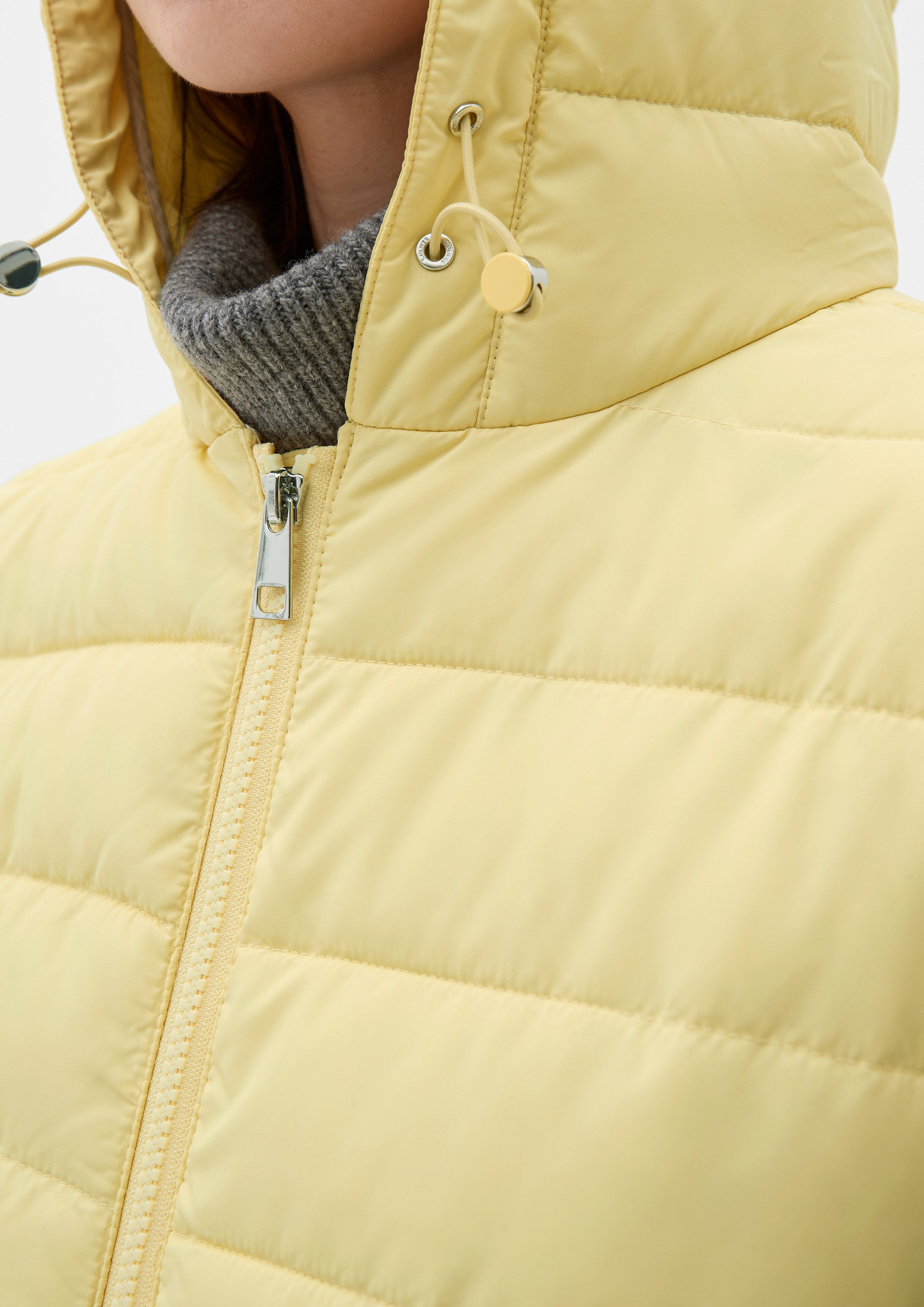s.Oliver Outdoorjacke Outdoor-Weste Steppweste mit Kapuze