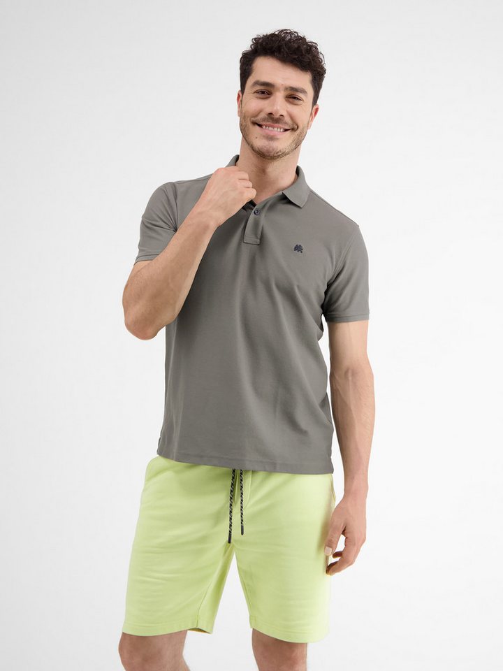 LERROS Poloshirt Poloshirt mit COOL & DRY Funktion in Piqué-Qualität Atmungsaktiver Baumwollmix, Feine Piqué-Qualität, Zeitloser Polo-Style