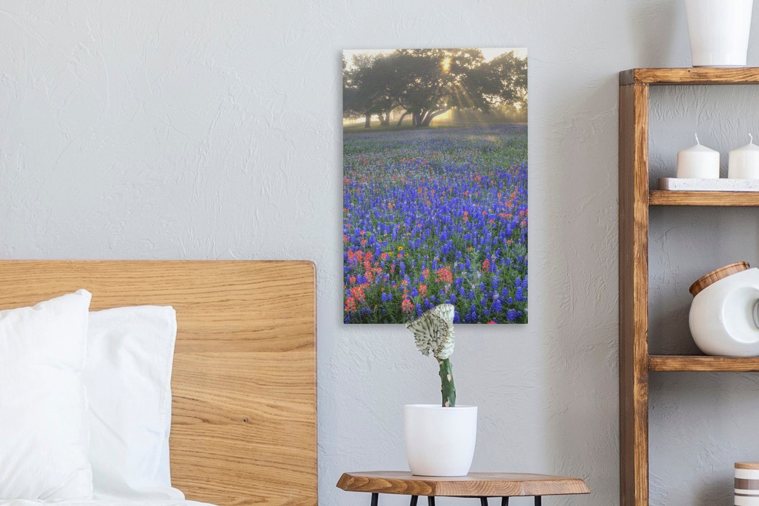 OneMillionCanvasses® Leinwandbild Sonnenlicht inkl. Gemälde, Zackenaufhänger, fertig Blumen, Texas mit 20x30 cm einem bespannt Bluebonnet Leinwandbild Feld St), auf (1