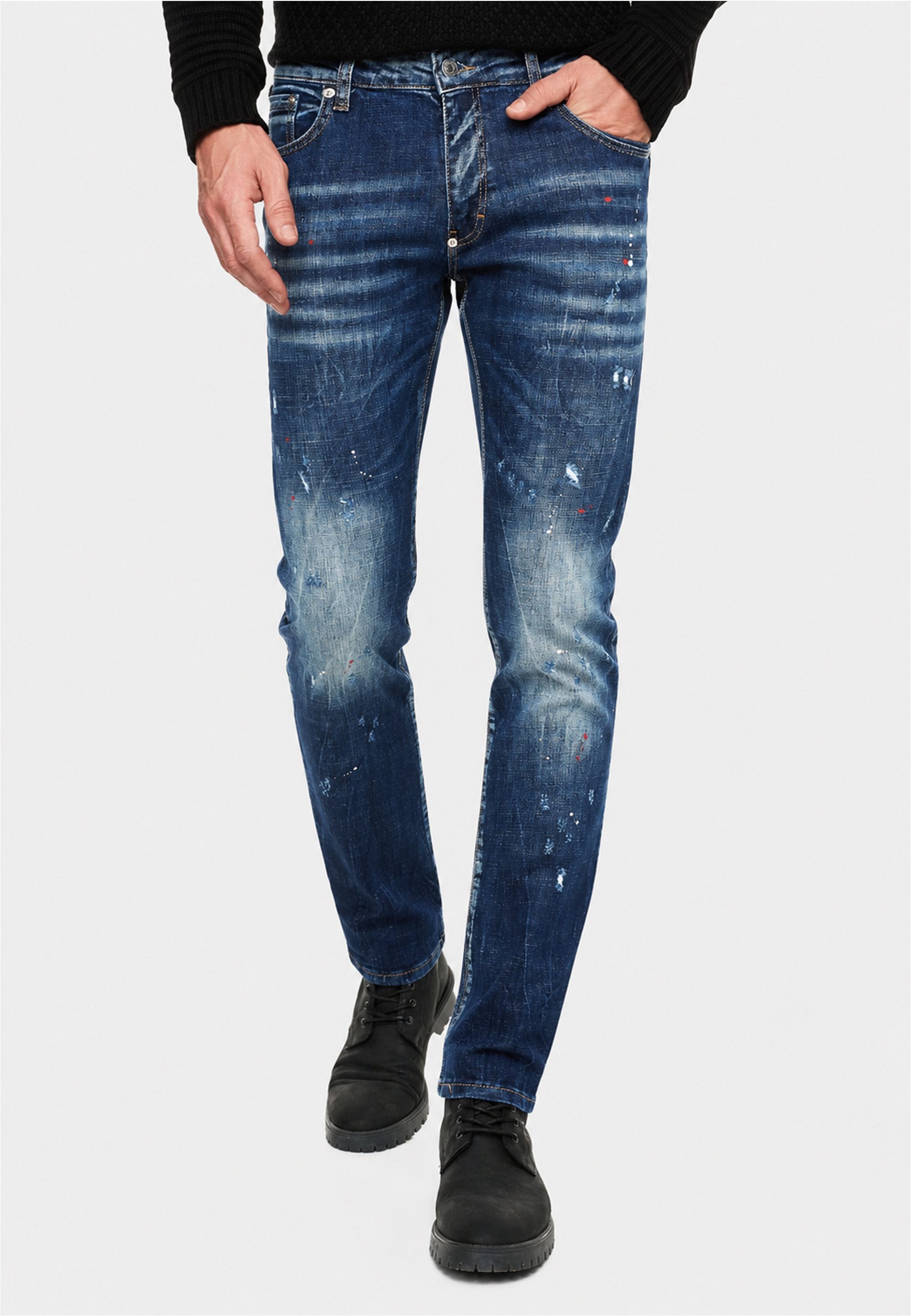 Rusty Neal Straight-Jeans 12245-1 aus hochwertigem Stoff mit Stretchanteil