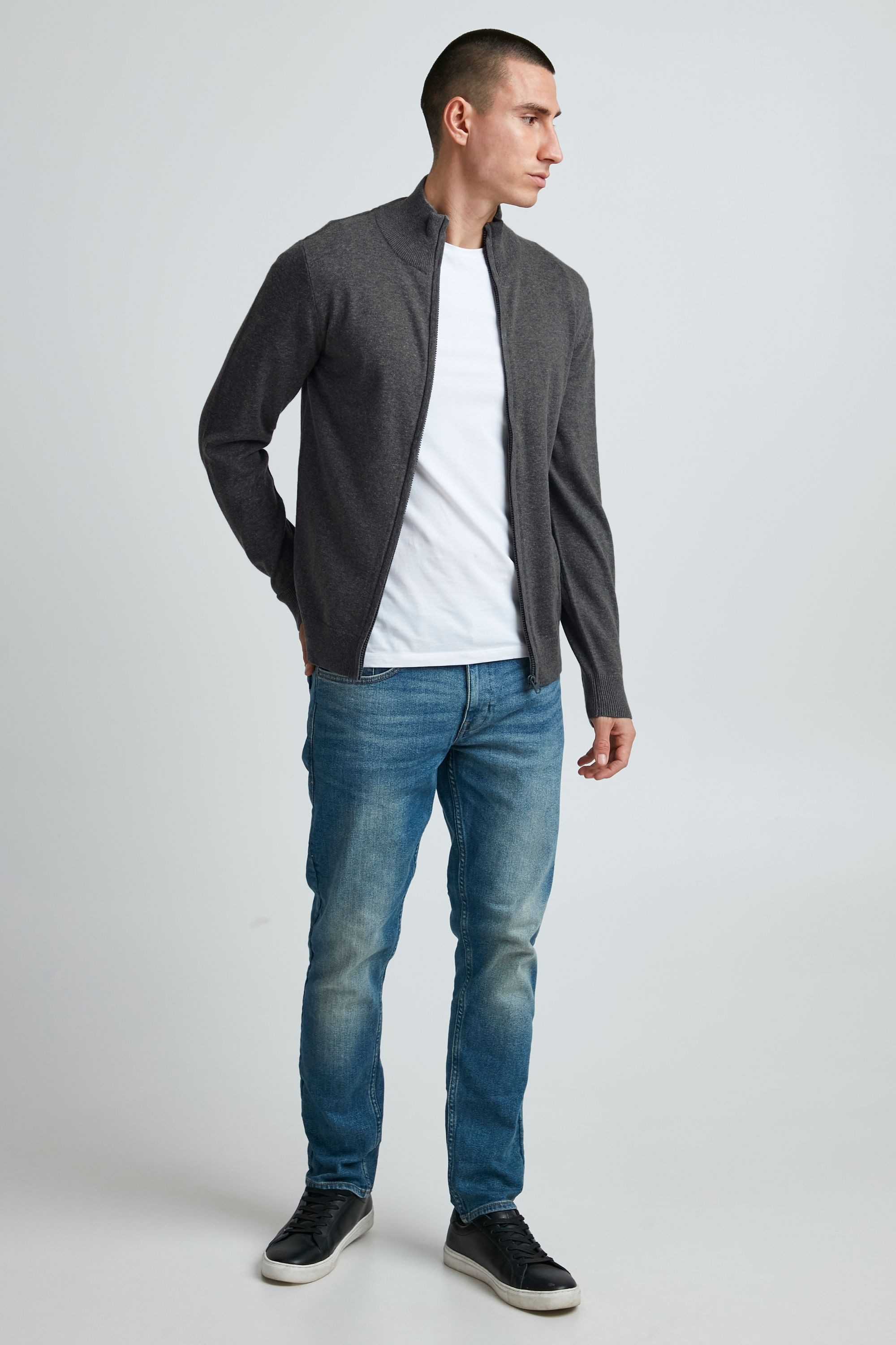 11 Project Strickjacke PRMelker Feinstrick Zip-Jacke günstig online kaufen