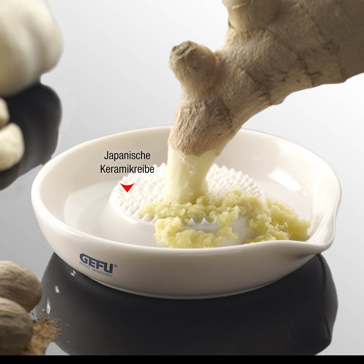 GEFU Ingwerreibe Ingwer Knoblauch Reibe PURO Keramik Teller Knoblau – Bild 2 von 5