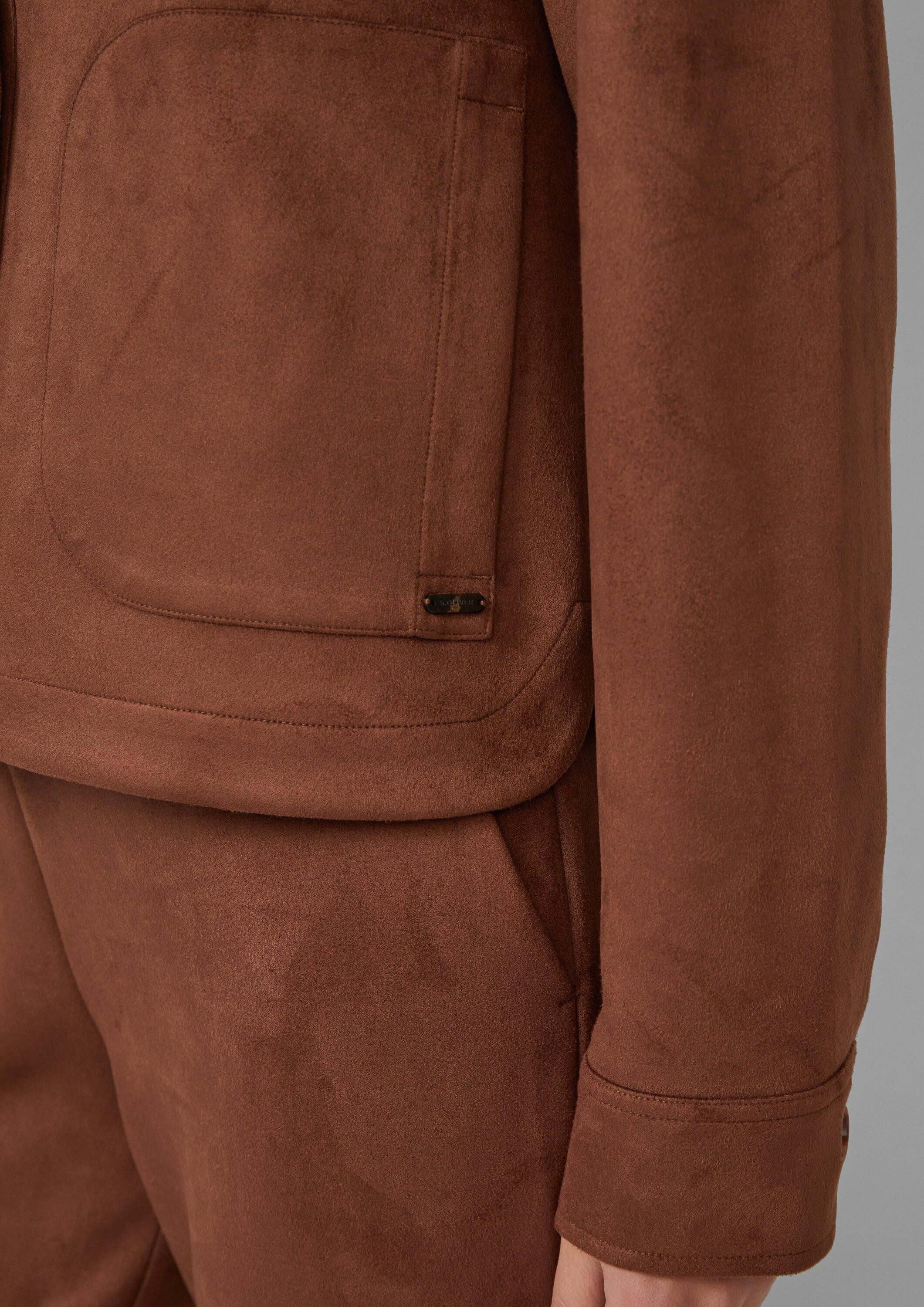 s.Oliver Funktionsjacke Indoor-Jacke Leichte Jacke in Veloursleder-Optik mit aufgesetzten Taschen