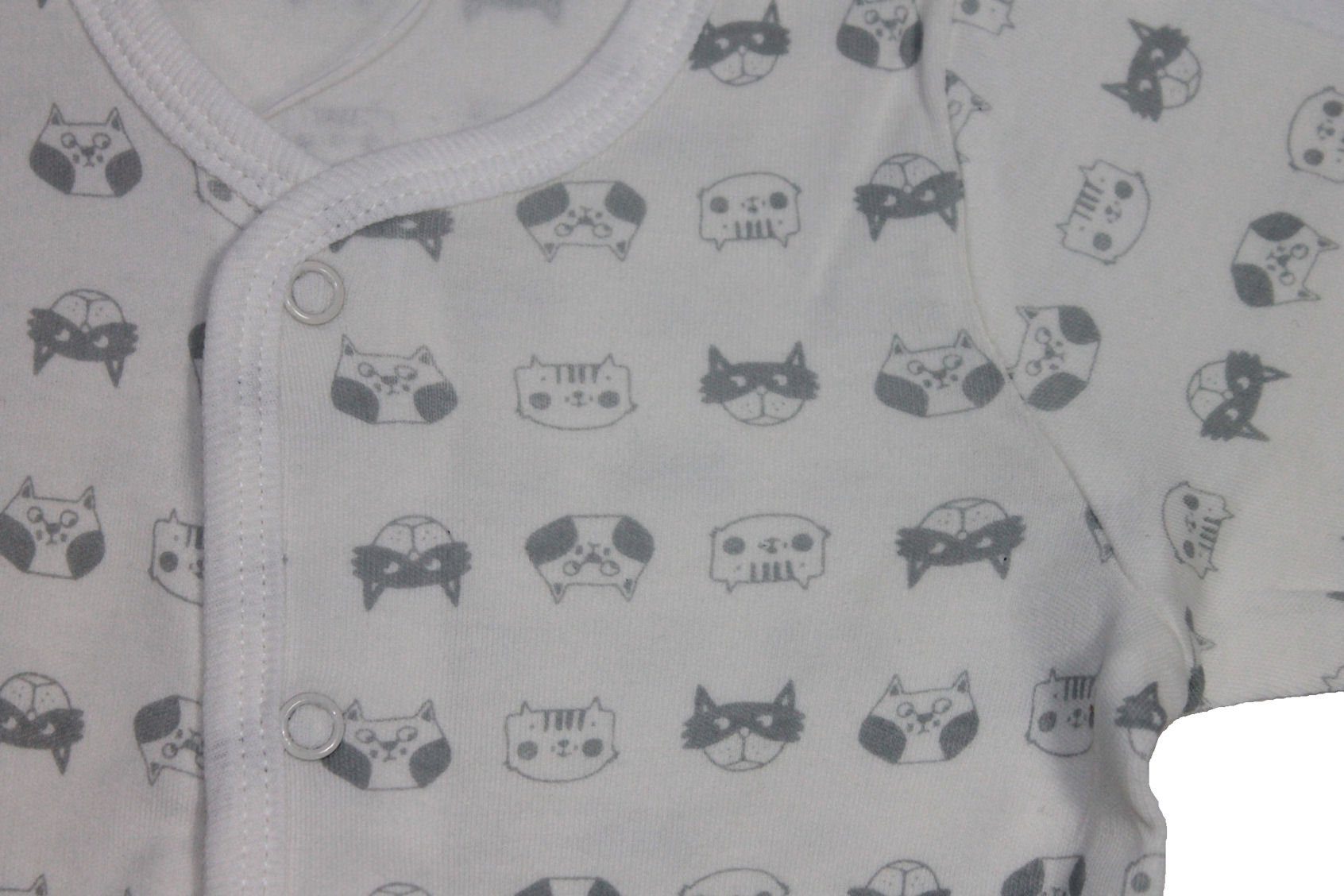 Pippi Babywear Pyjama Baby Strampelanzug Schlafanzug mit Fuß (1 tlg)