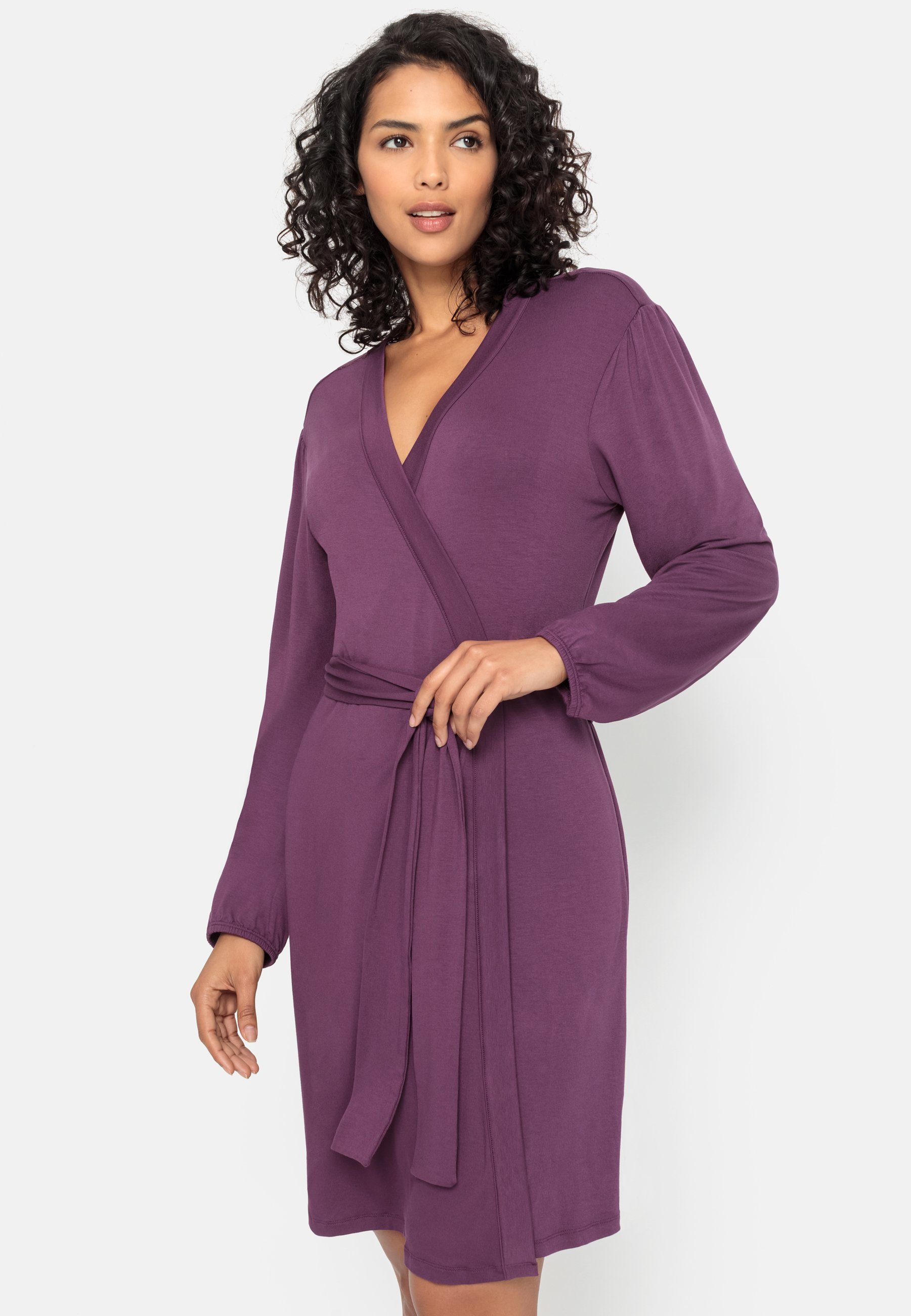 Bruno Banani schönen Spitzendetails Single-Jersey, lila mit Kimono, Kurzform