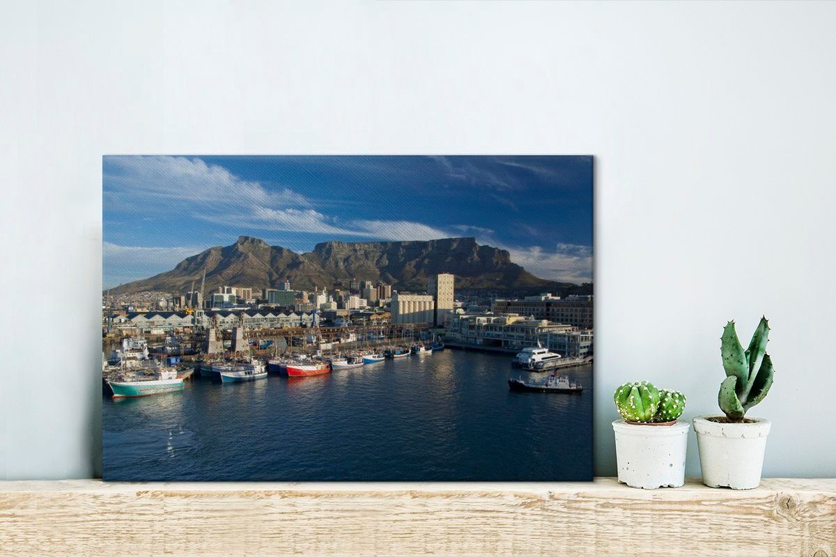 Tafelberg und cm der (1 Hintergrund, schöne von 30x20 Wandbild Hafen OneMillionCanvasses® Wanddeko, Der St), Leinwandbilder, im Kapstadt Aufhängefertig, Leinwandbild