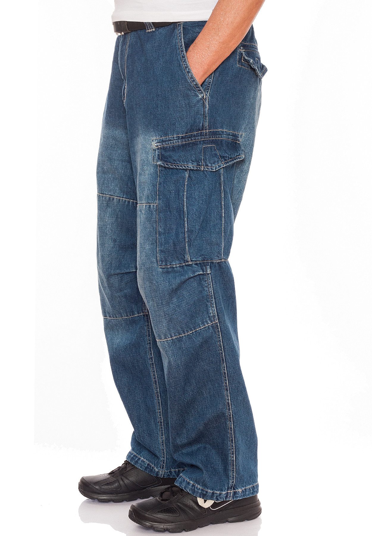 Jet Lag Cargojeans mit weit geschnittenem Bein