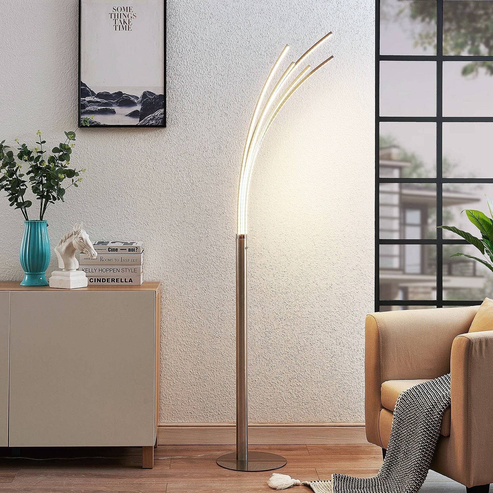 Lindby LED Stehlampe Boba, Metall, weiß, flammig LED-Leuchtmittel Aluminium, matt, nickel warmweiß, fest verbaut, 1 Kunststoff, Modern