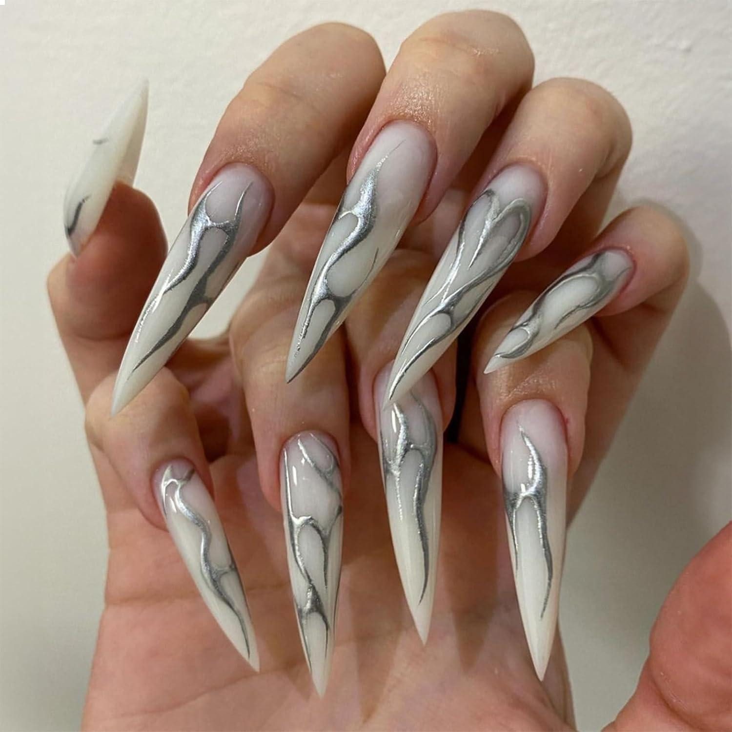 LuxusKollektion Искусственные ногти Lange Stiletto Akrylnägel Schwarz Glänzend Goth 24 Stück
