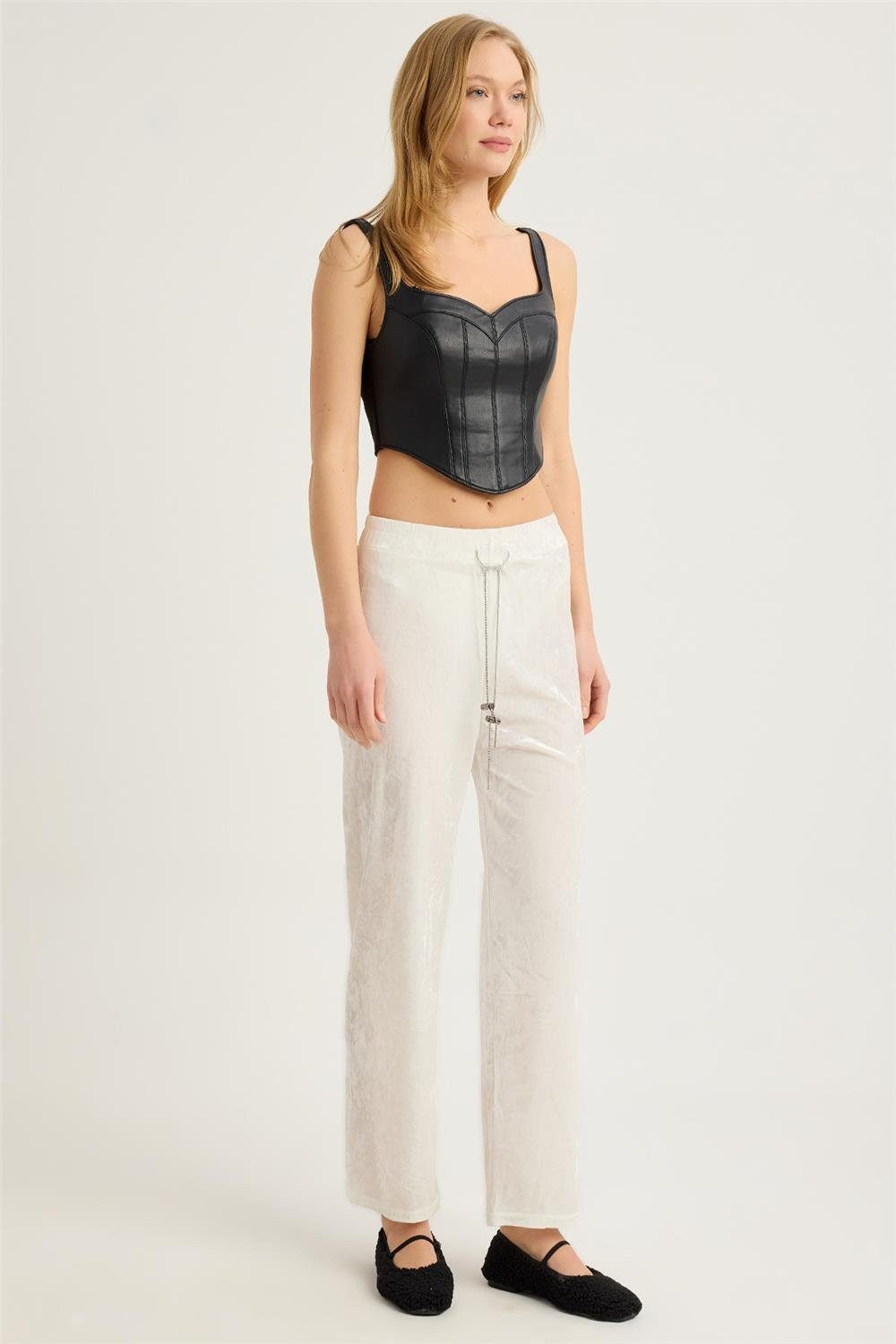 HomeStore Bequeme Jeans zerknitterte Samthose
