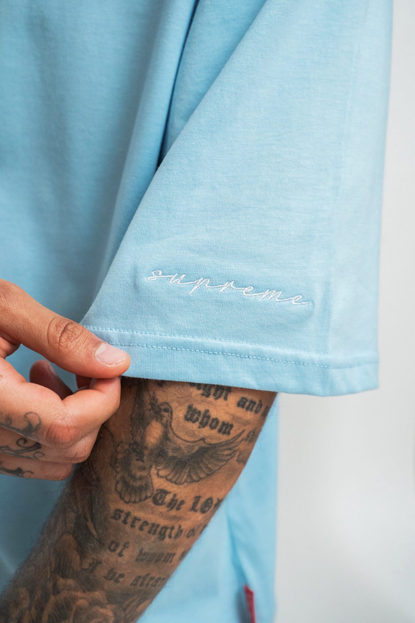 DADA Supreme T-Shirt Oversized Schitt mit Stickerei und Dropped Shoulder (1 günstig online kaufen