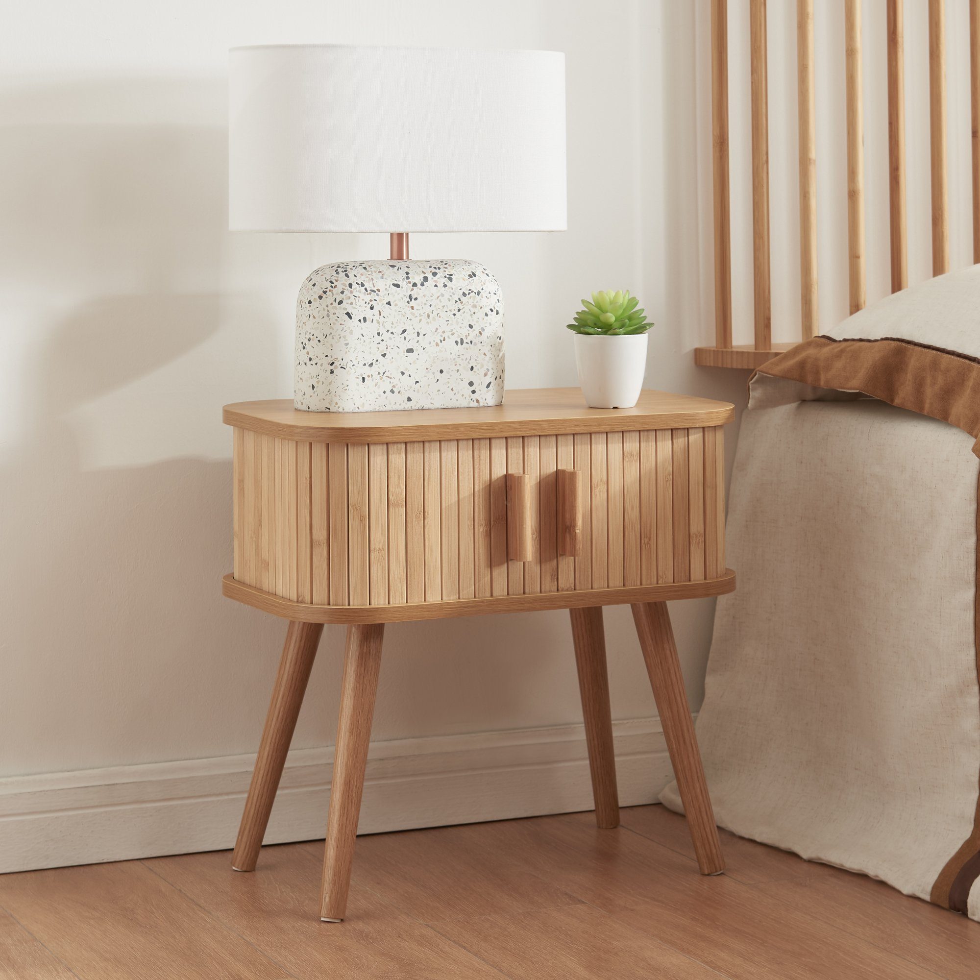 en.casa Nachttisch, »Nordkapp« mit 2 Türen 48 x 30 x 45 cm Holz Bambus günstig online kaufen