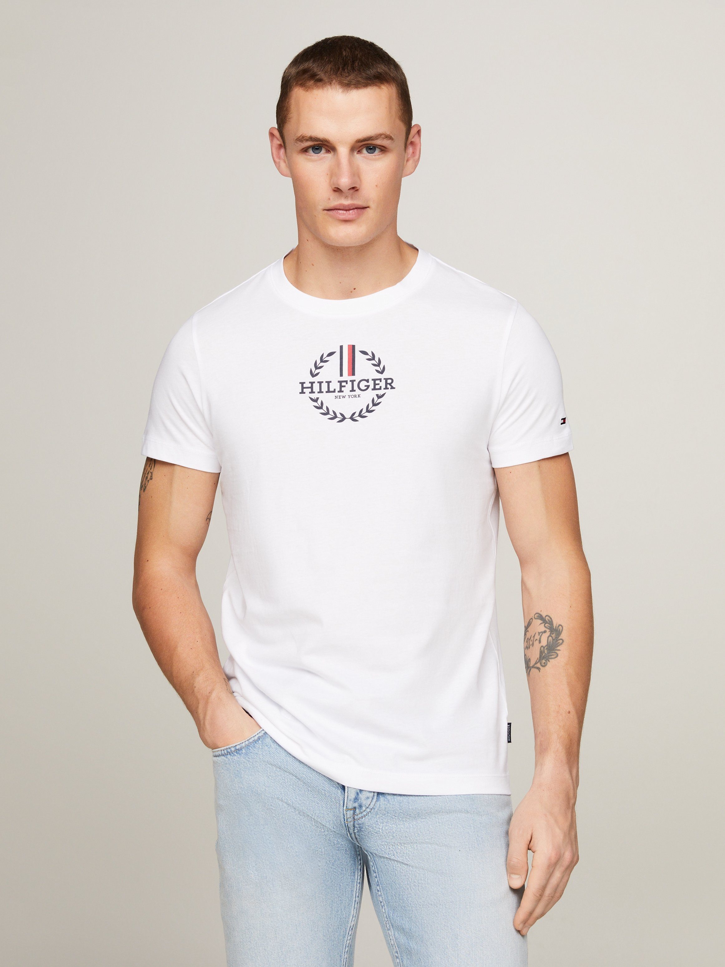 Tommy Hilfiger T-Shirt GLOBAL STRIPE WREATH TEE mit Archive-Wappen-Logo