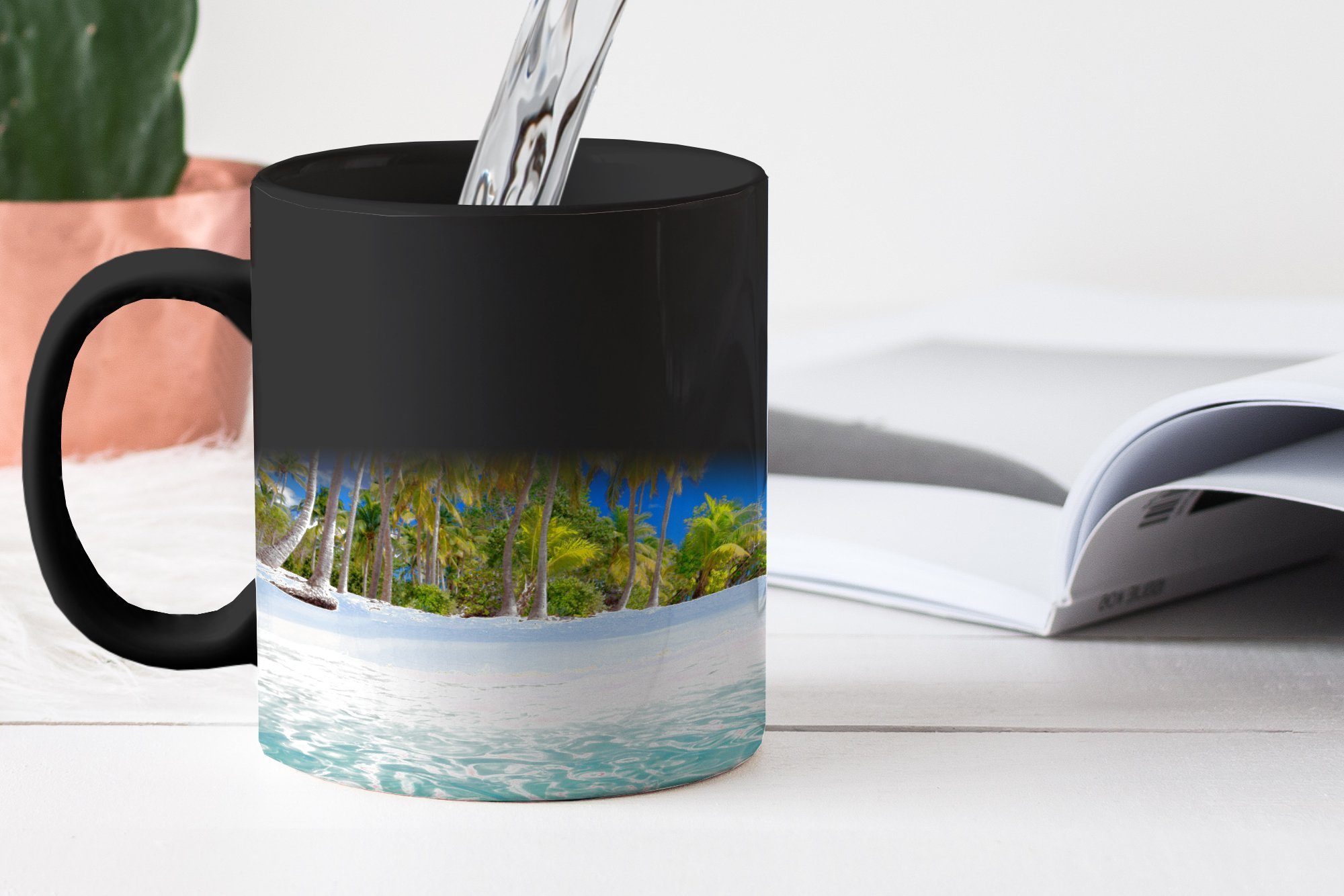 MuchoWow Meer - Strand - Farbwechsel, Keramik, Palme, Kaffeetassen, Zaubertasse, Geschenk Tasse Teetasse,