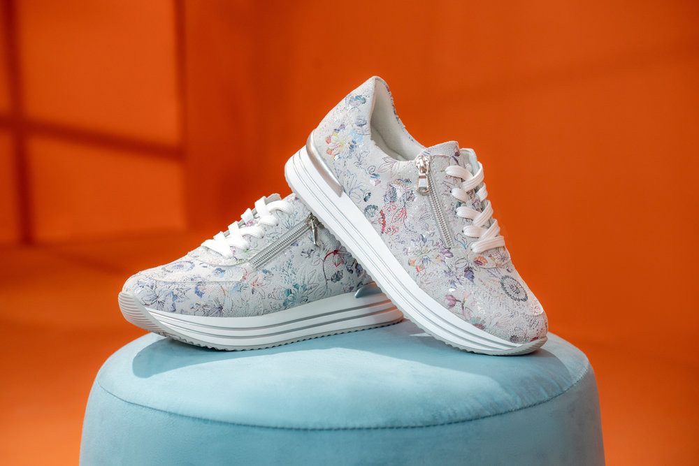 Remonte Plateausneaker Freizeitschuh, Halbschuh, Schnürer mit Wechselfußbet günstig online kaufen