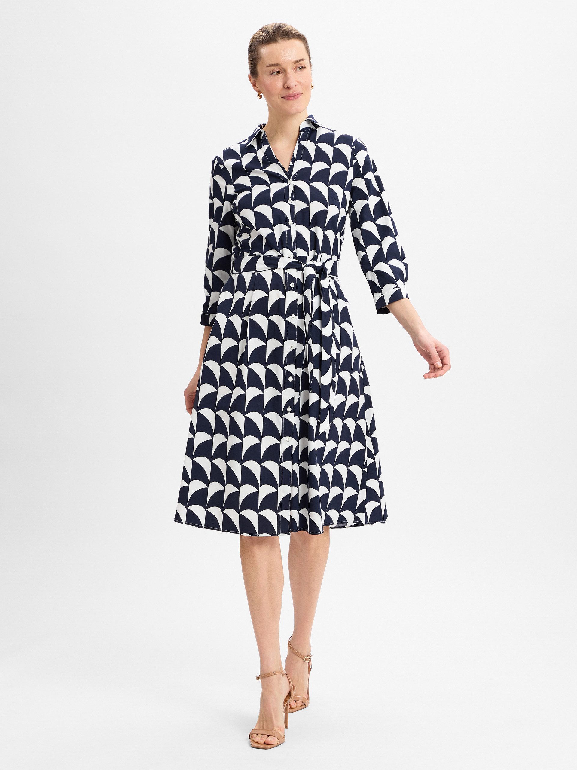 Blusenkleid