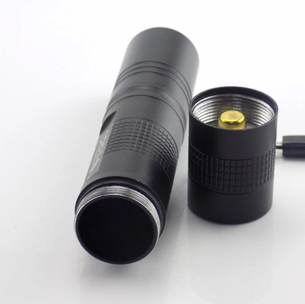DocMed LED Taschenlampe UV-LED Taschenlampe T50 (Profi-Kontrolllampe, 1-St., Zuverlässig auch unter extremen Umweltbedingungen), Kompakte, handliche Bauform, Lange Lebensdauer