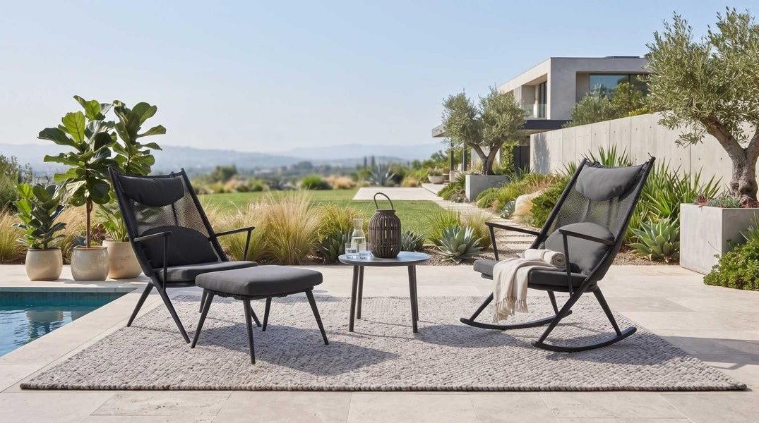 Xlmoebel Gartenlounge-Set Polstergarnitur Set Sessel Couchtisch Schaukelstuhl praktisch, (Gartenlounge-Set, 3-tlg., 3-tlg)