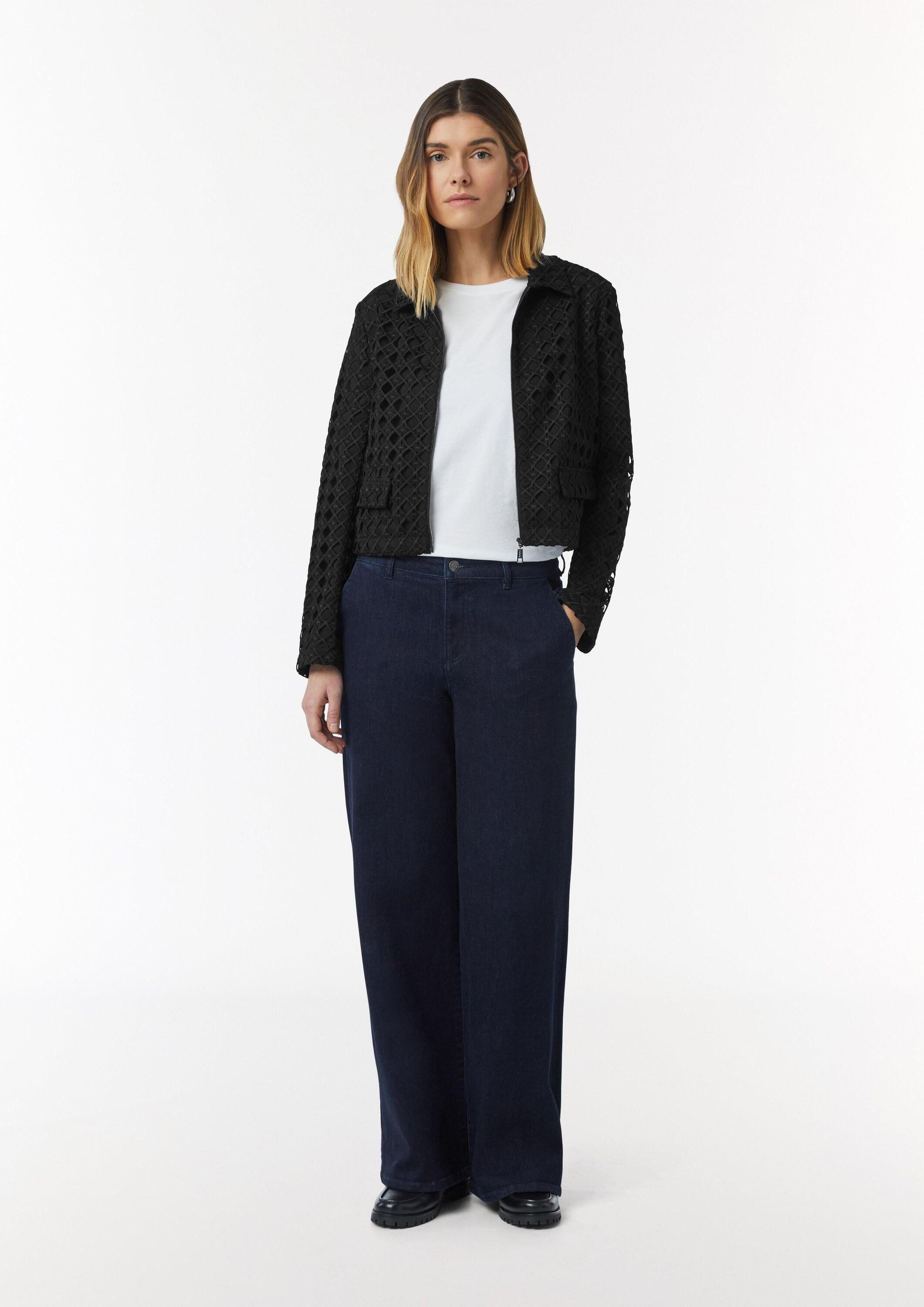 comma Jackenblazer Indoor-Jacke Verkürzte Jacke mit hochwertiger Spitze