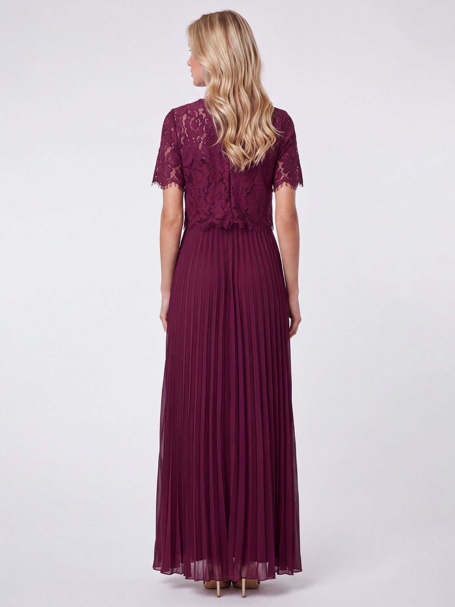 Apart Abendkleid mit Spitzenoberteil und Plisseerock – Bild 4 von 5
