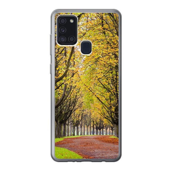 MuchoWow Handyhülle Kastanienbäume mit gelben Blättern im Herbst Handyhülle Samsung Galaxy A21s Smartphone-Bumper Print Handy