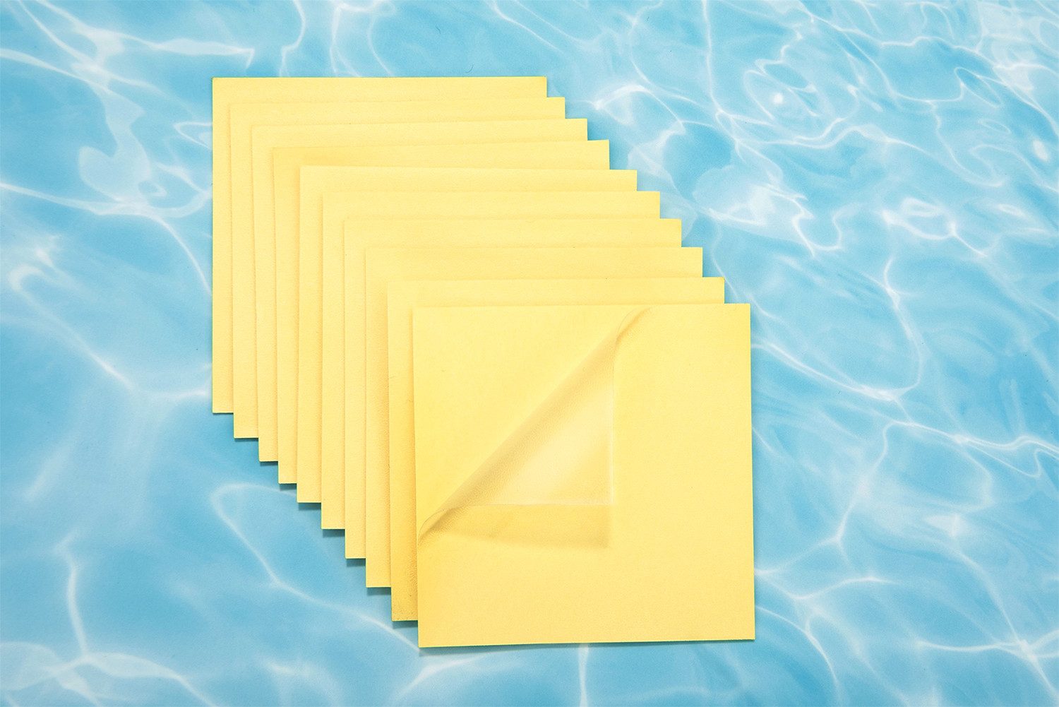 Bestway Reparatur-Set Selbstklebende Reparaturflicken 6,5 x 6,5 cm, 10 Stück