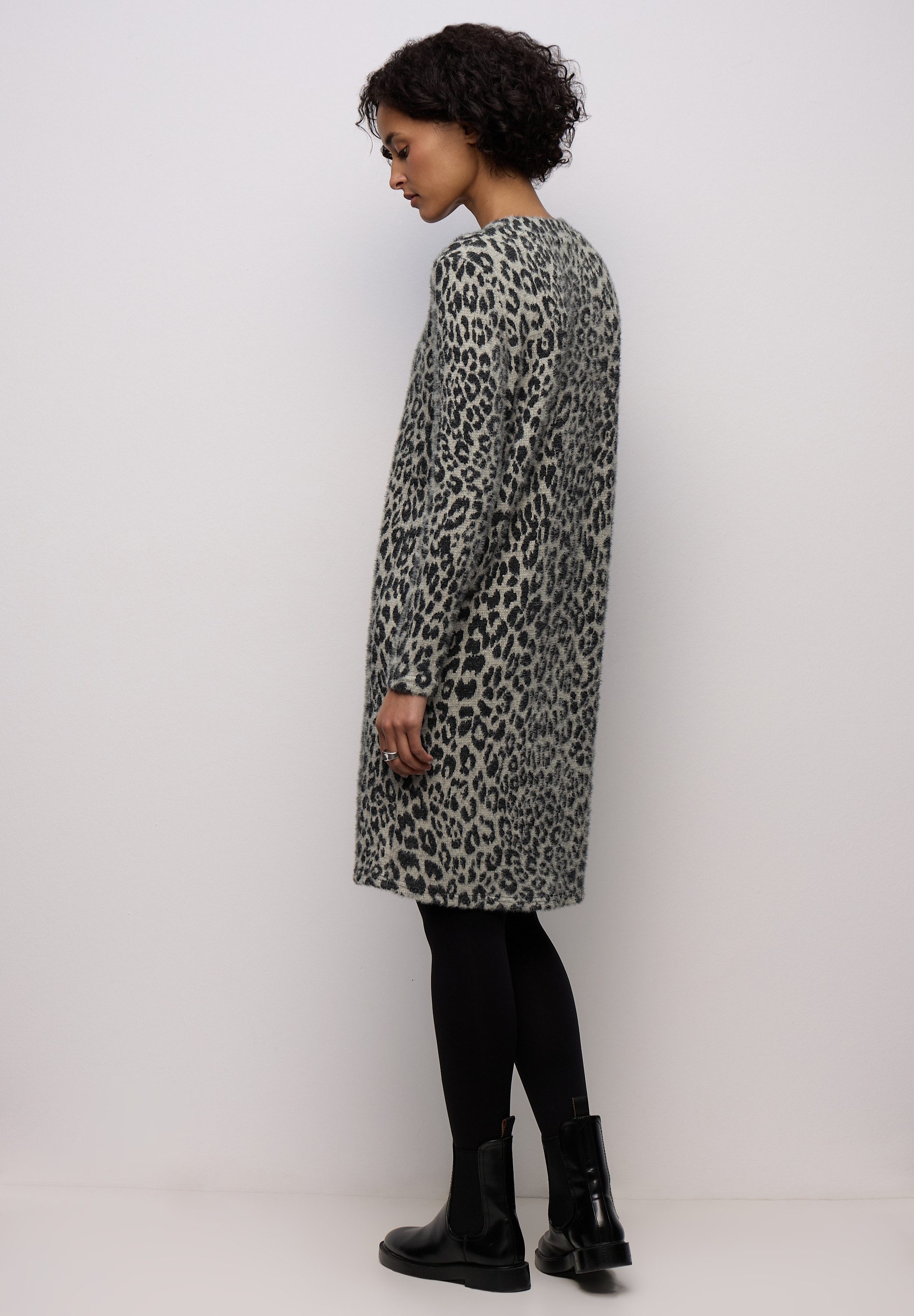 STREET ONE Midikleid mit grafischem Muster günstig online kaufen