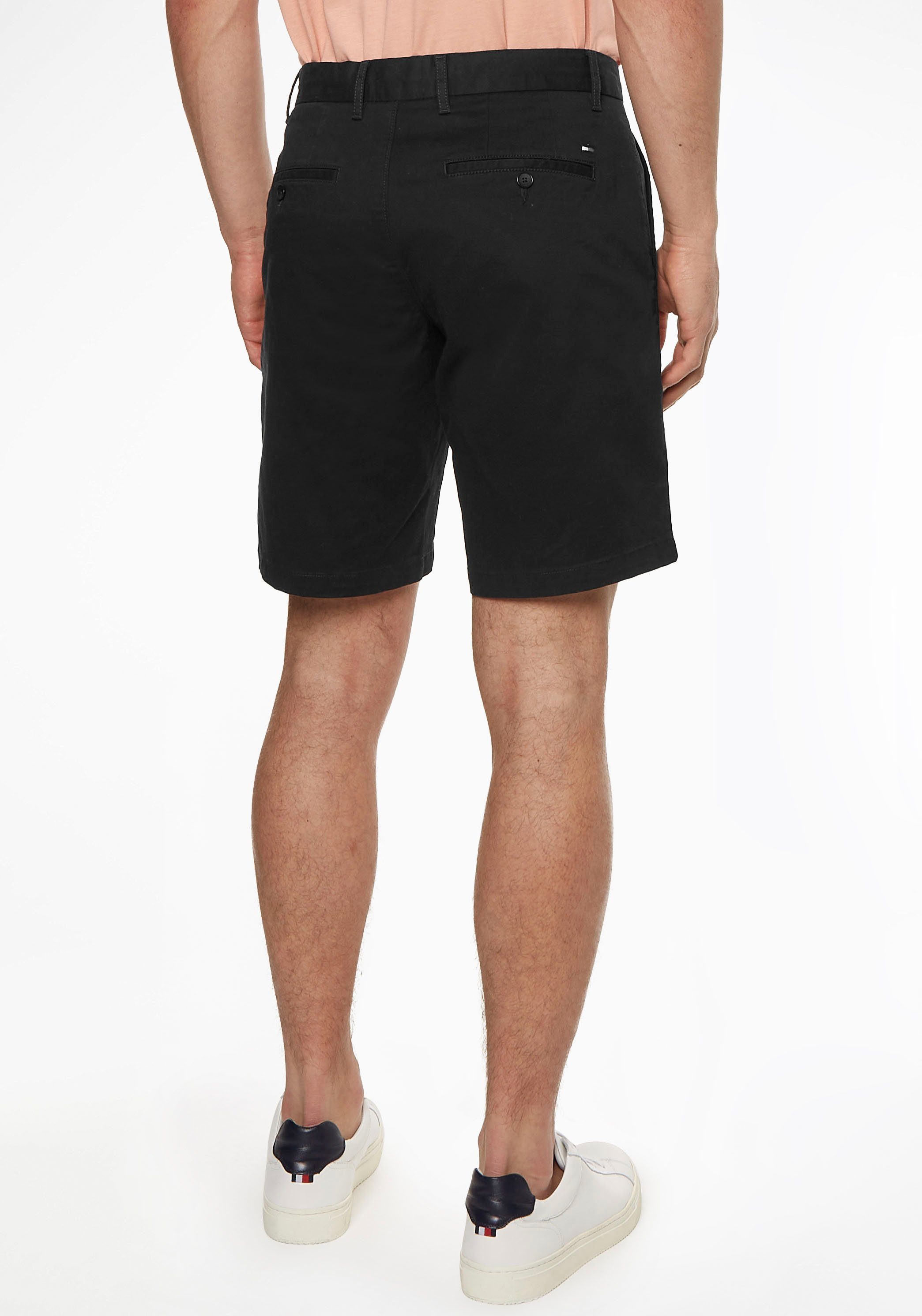 Tommy Hilfiger Chinoshorts BROOKLYN SHORT Design klassischem black in 1985