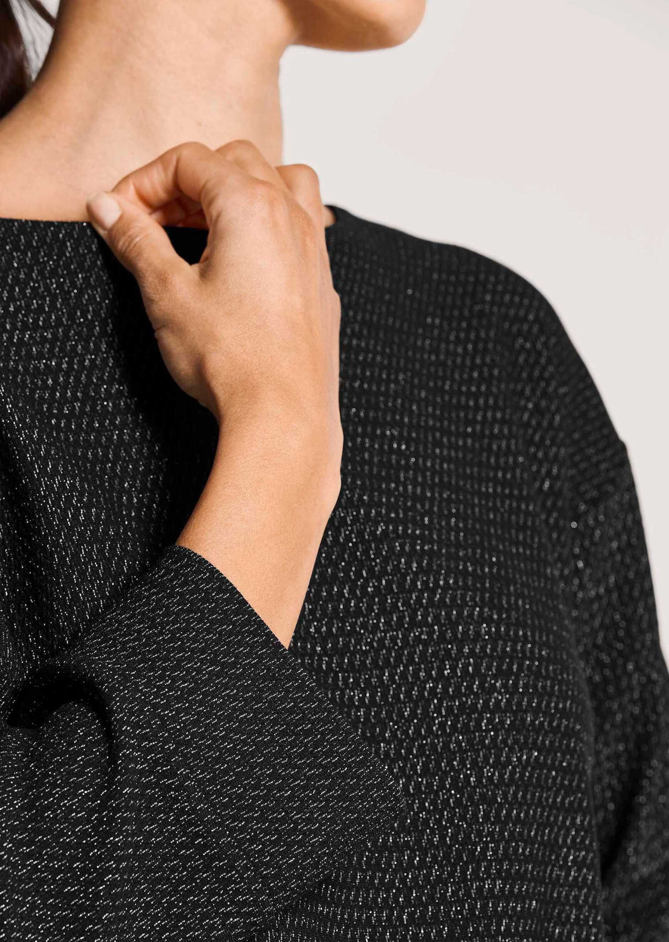 MADELEINE Langarmshirt Halbarm Glanzgarn-Oberteil Femininer U-Boot-Ausschnitt, 3/4-Ärmel-Pullover