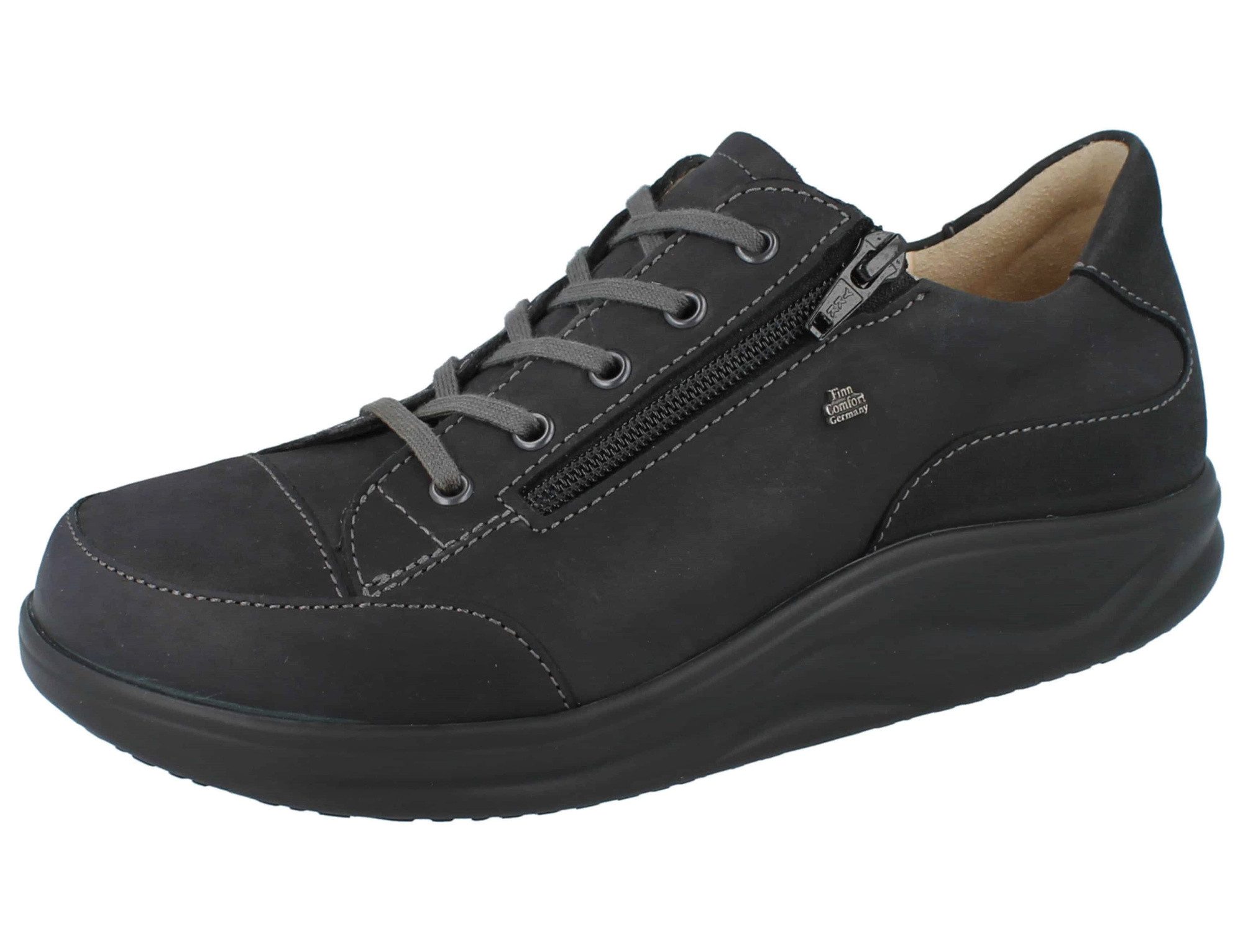 Schnürschuh