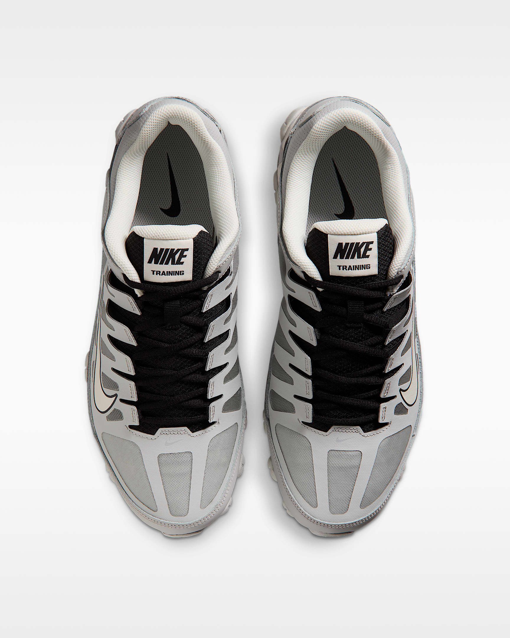 Nike Reax 8 TR Trainingsschuh inspiriert vom Design des Nike Shox TL – Bild 4 von 5