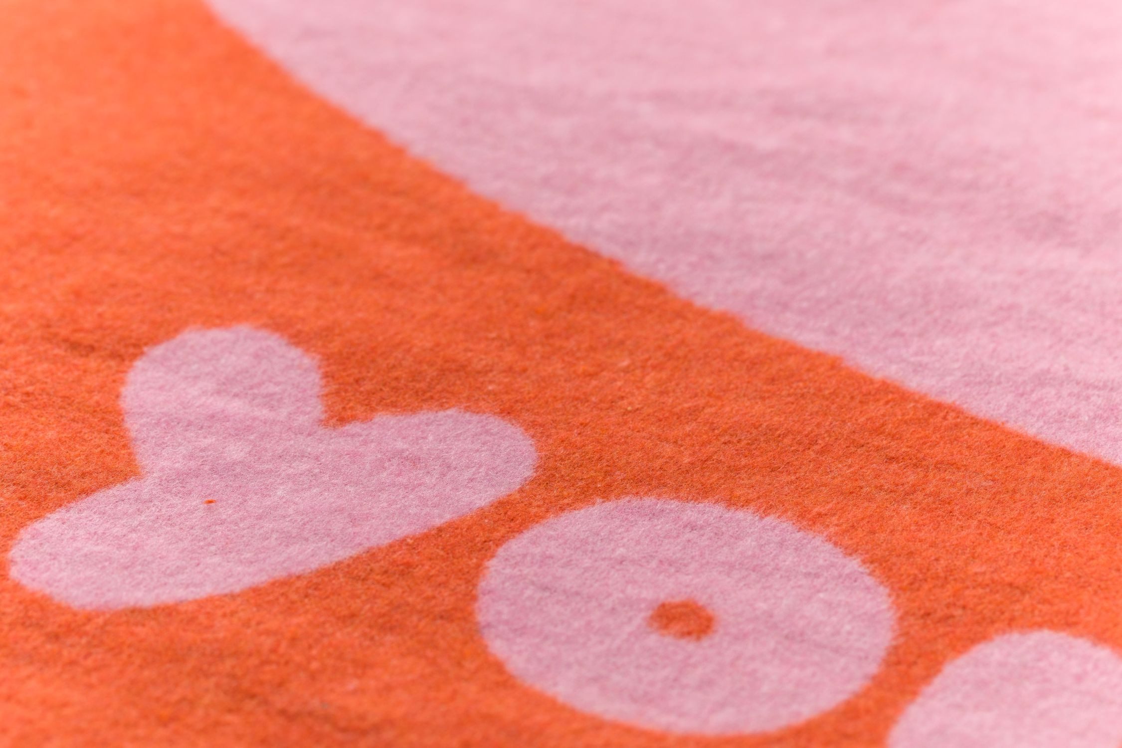 Wohndecke Silvretta 'Love' 140 x 200 cm Dunkelorange, DAVID FUSSENEGGER, Mit Zierstich, Made in Austria