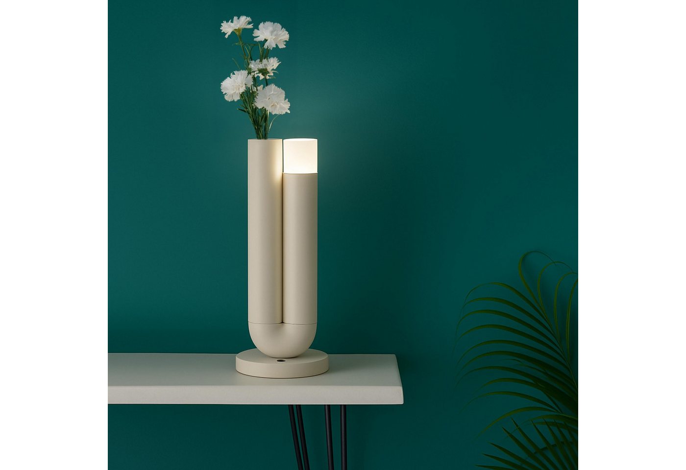 OTTO home LED Tischleuchte Lynett - Akku Tischlampe, Blumenvase integriert, Dimmfunktion, USB-Anschluss mit Ladefunktion, LED fest integriert, Warmweiß, inkl. Vase, Akkulampe, wireless charging, 27 cm, kabellose Lampe, Deko