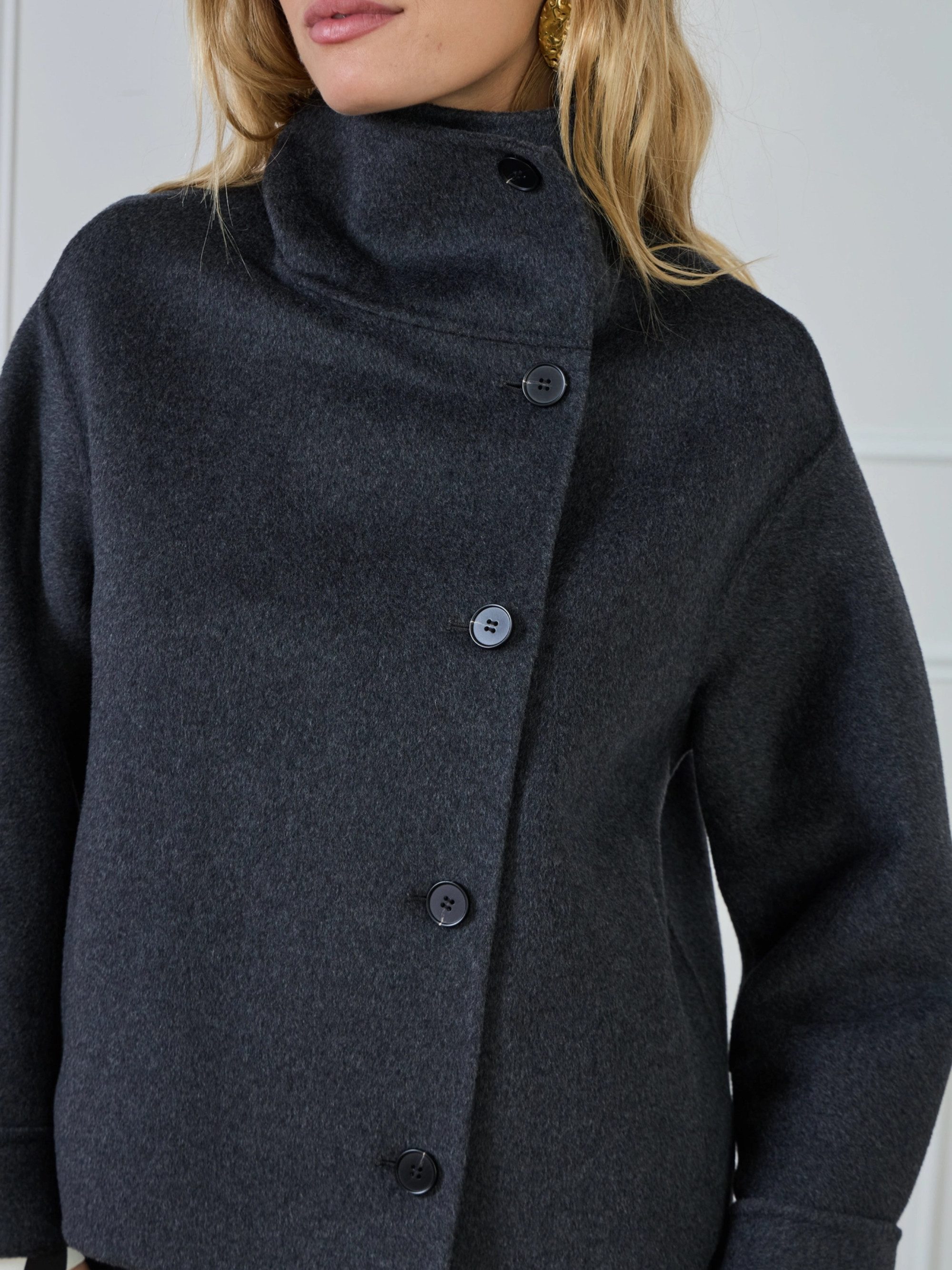 ANNIS Fashion & Accessoires Kurzmantel "ELAYNE COAT" (1-tlg) NEU,Umwandelba günstig online kaufen