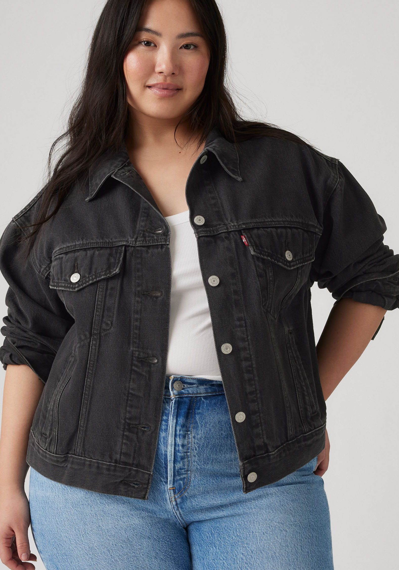 Levi's® Plus Jeansjacke TRUCKER in leichter Used-Waschung