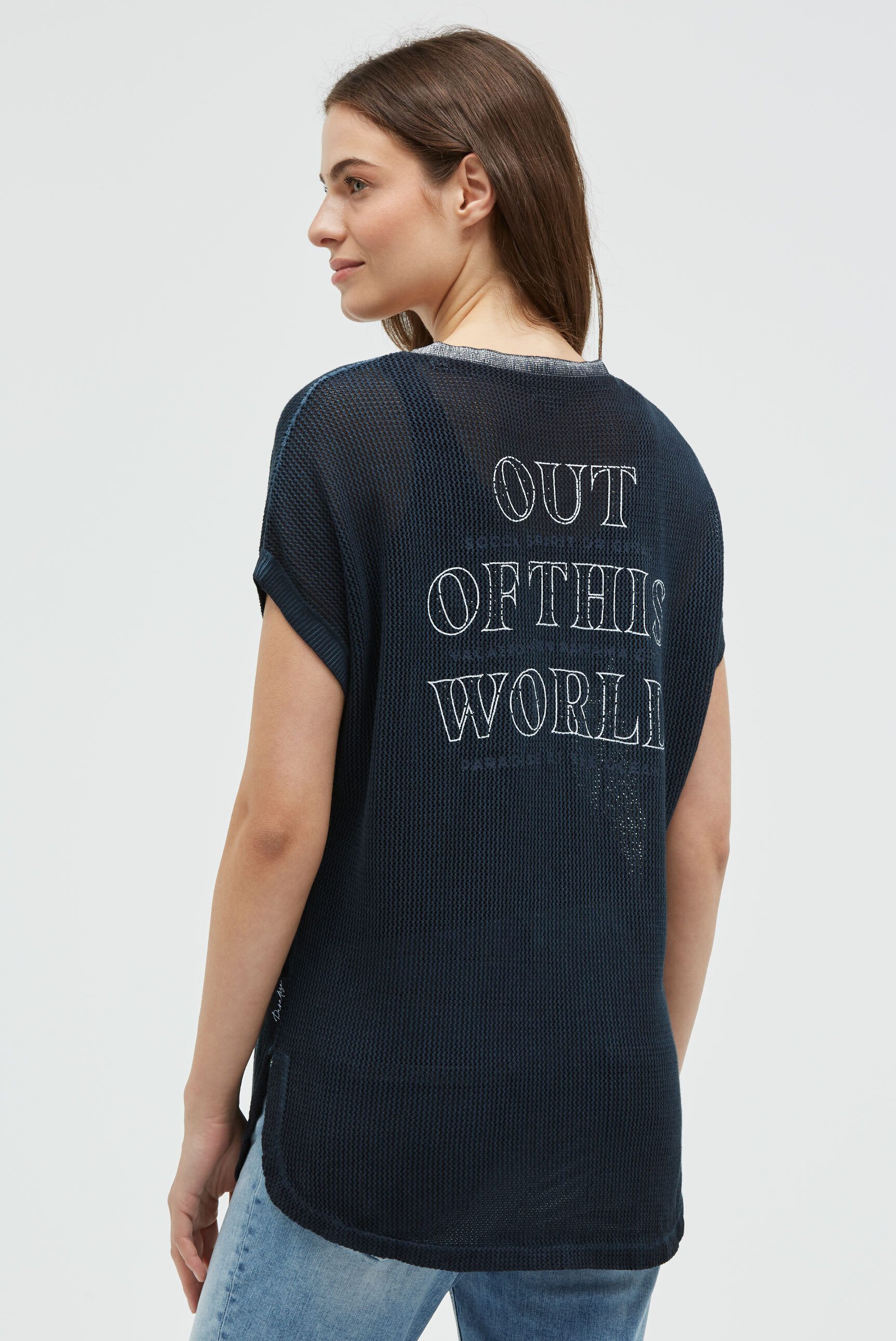 SOCCX V-Shirt mit Seitenschlitze