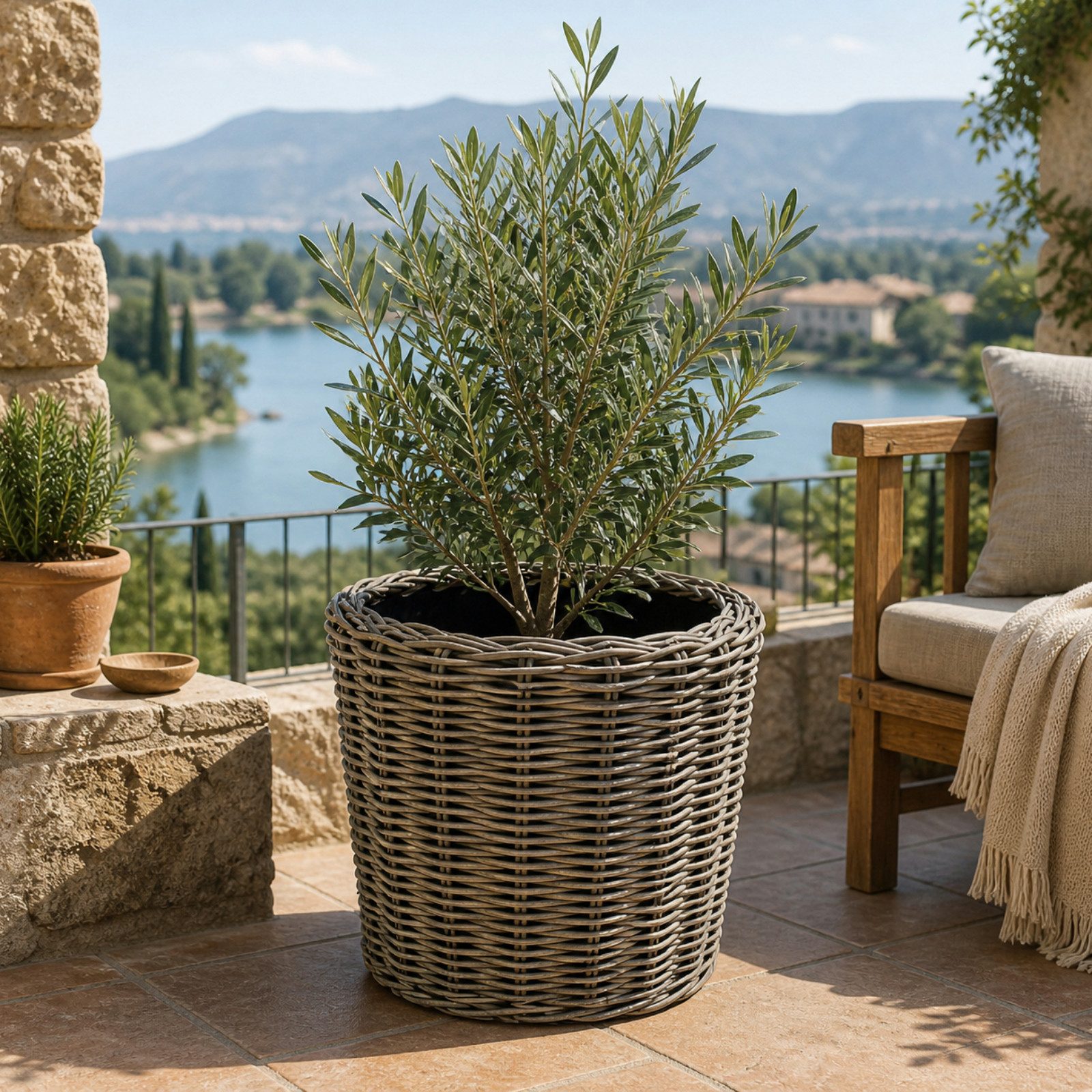Van der Leeden Blumentopf Blumenkorb Pflanzkorb Topf 46x44cm Rattan Weide Sylter Korb Drypot 33L (1 St), Indoor & Outdoor, Rattan, 33 L, Naturprodukt, incl. Kunststoffeimer