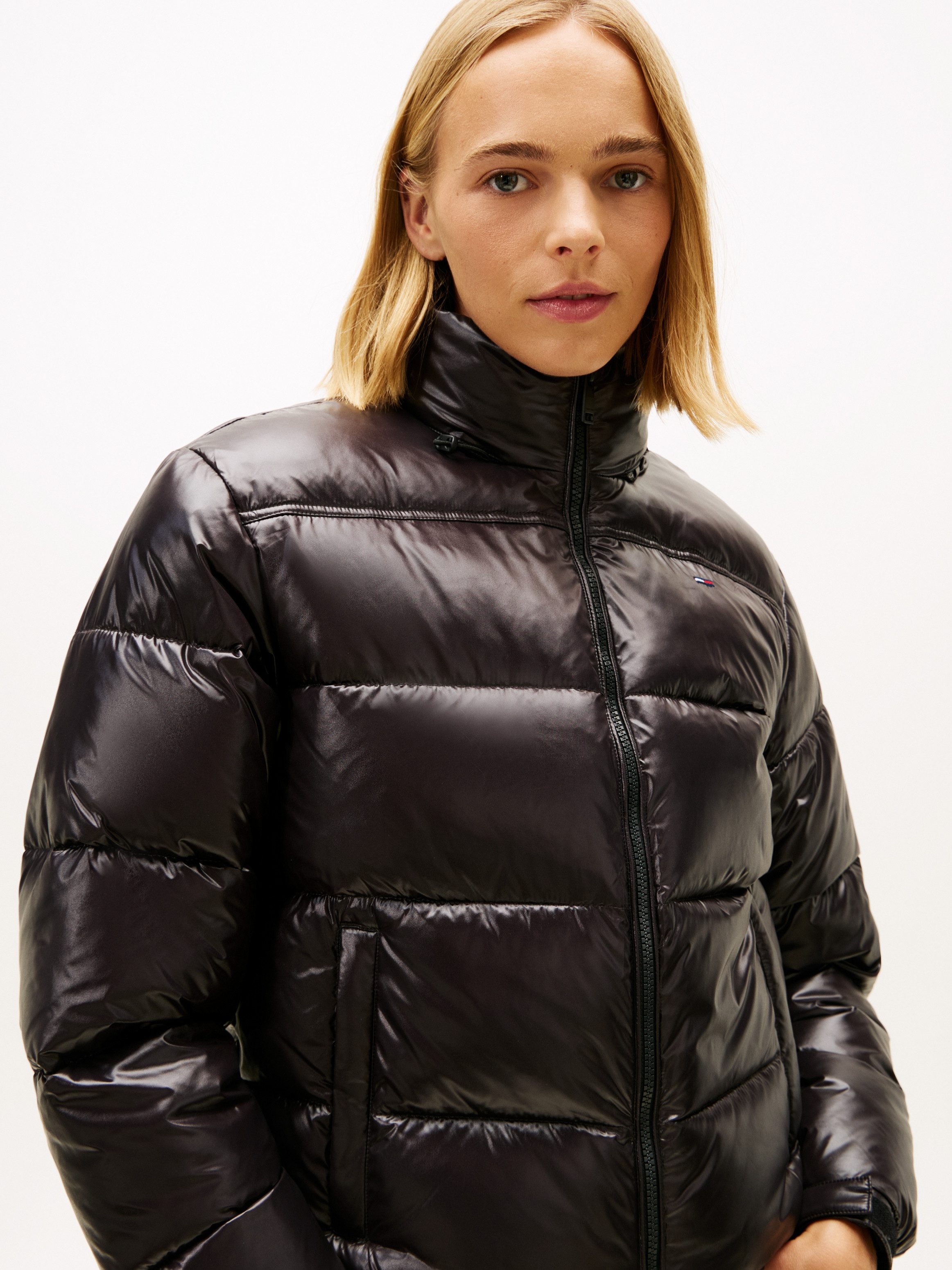 Tommy Jeans Steppjacke TJW PCKBL HD ESS PFFR SHINY EXT günstig online kaufen