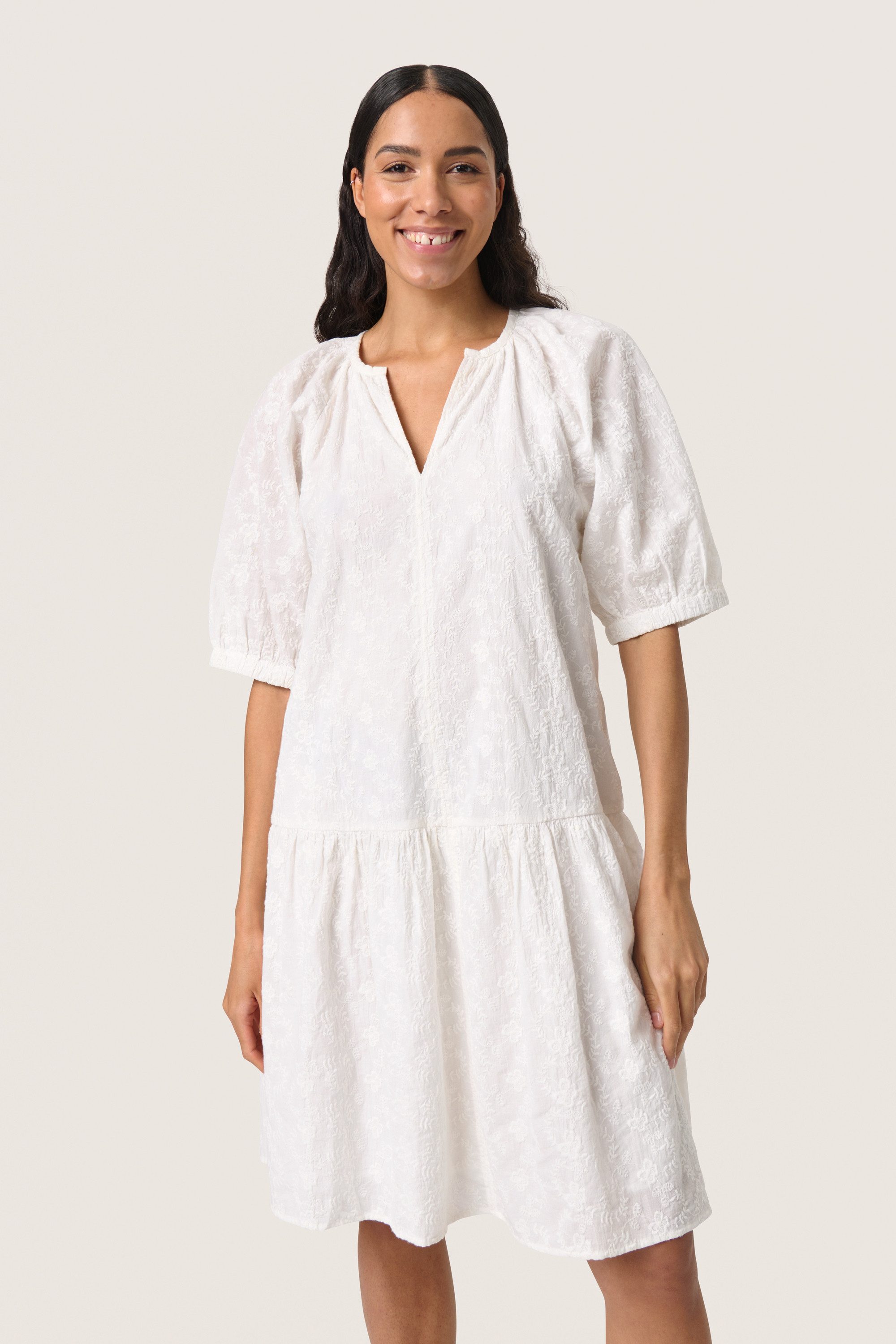 SOAKED IN LUXURY Blusenkleid Kleid SLIsja