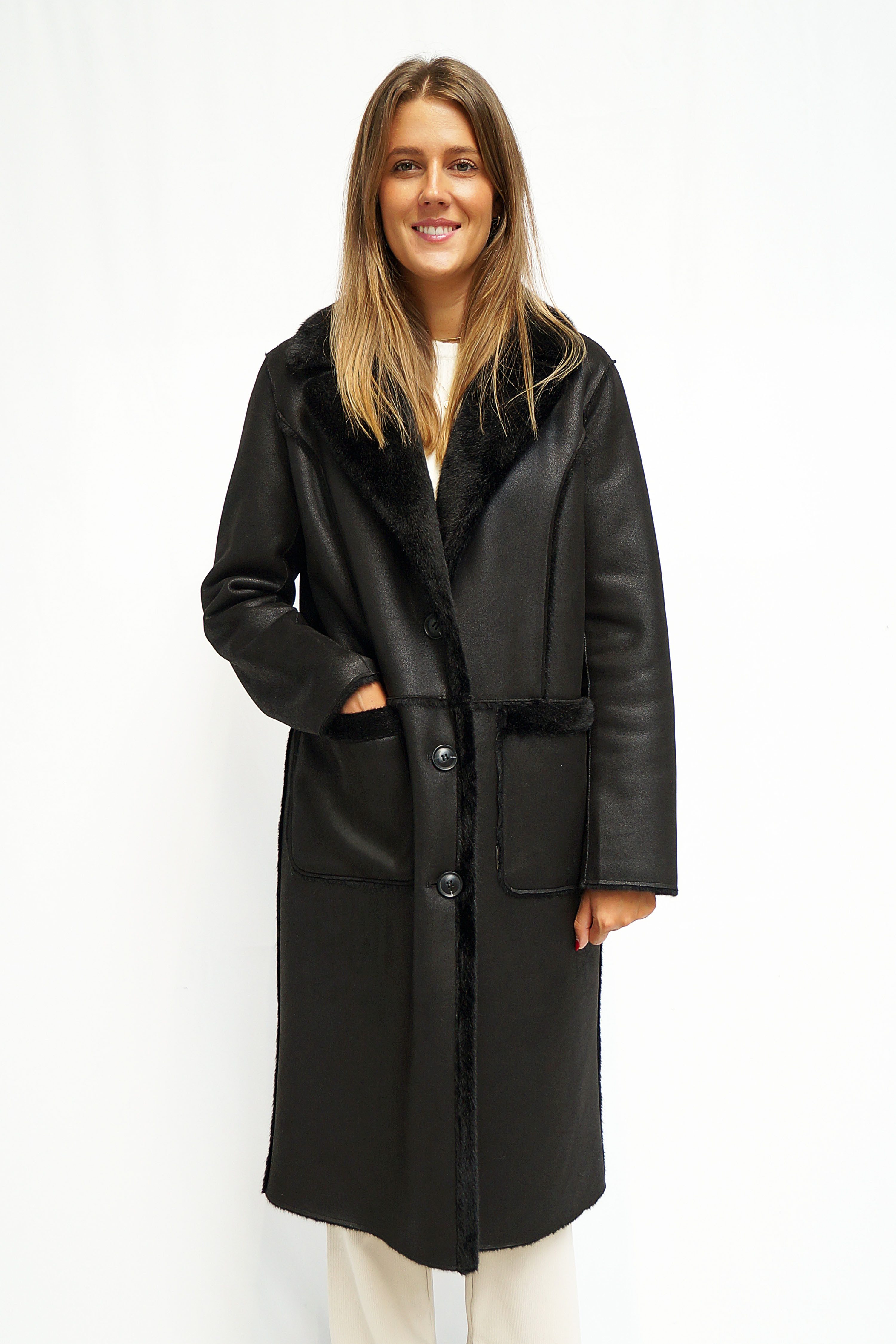 FUNK since 1776 Lederimitatmantel stylisch lang mit Reverskragen aus Fellim günstig online kaufen