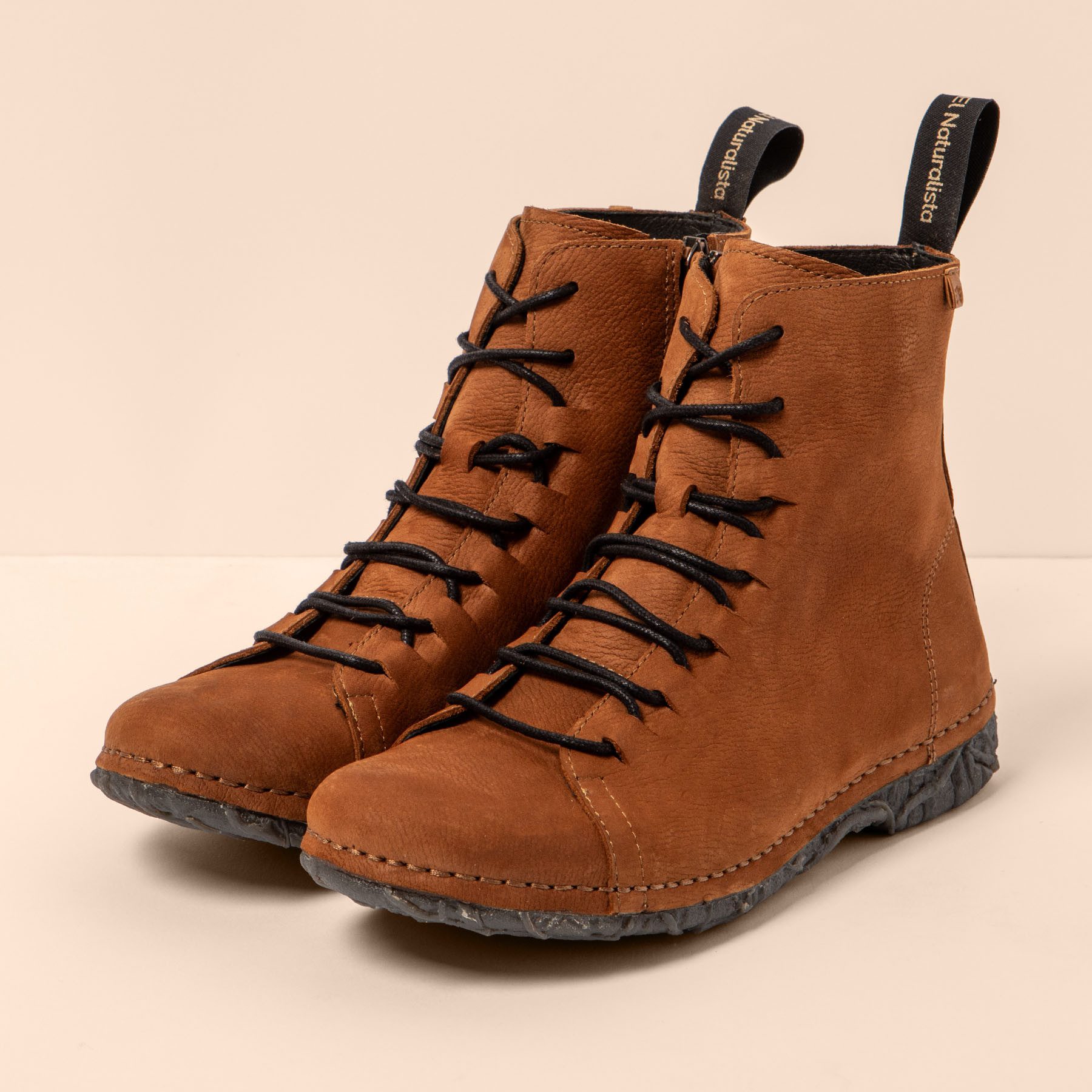 El Naturalista Ankleboots