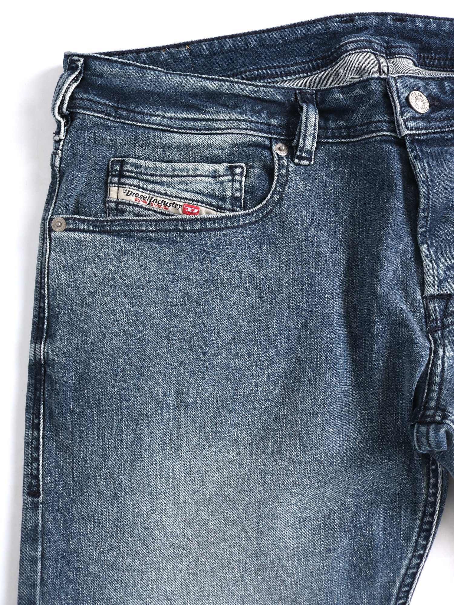 Diesel Bootcut-Jeans schmale, ausgestellte Beinform - ZATINY X RE021 niedrige Leibhöhe, hoher Stretch, leicht & weich