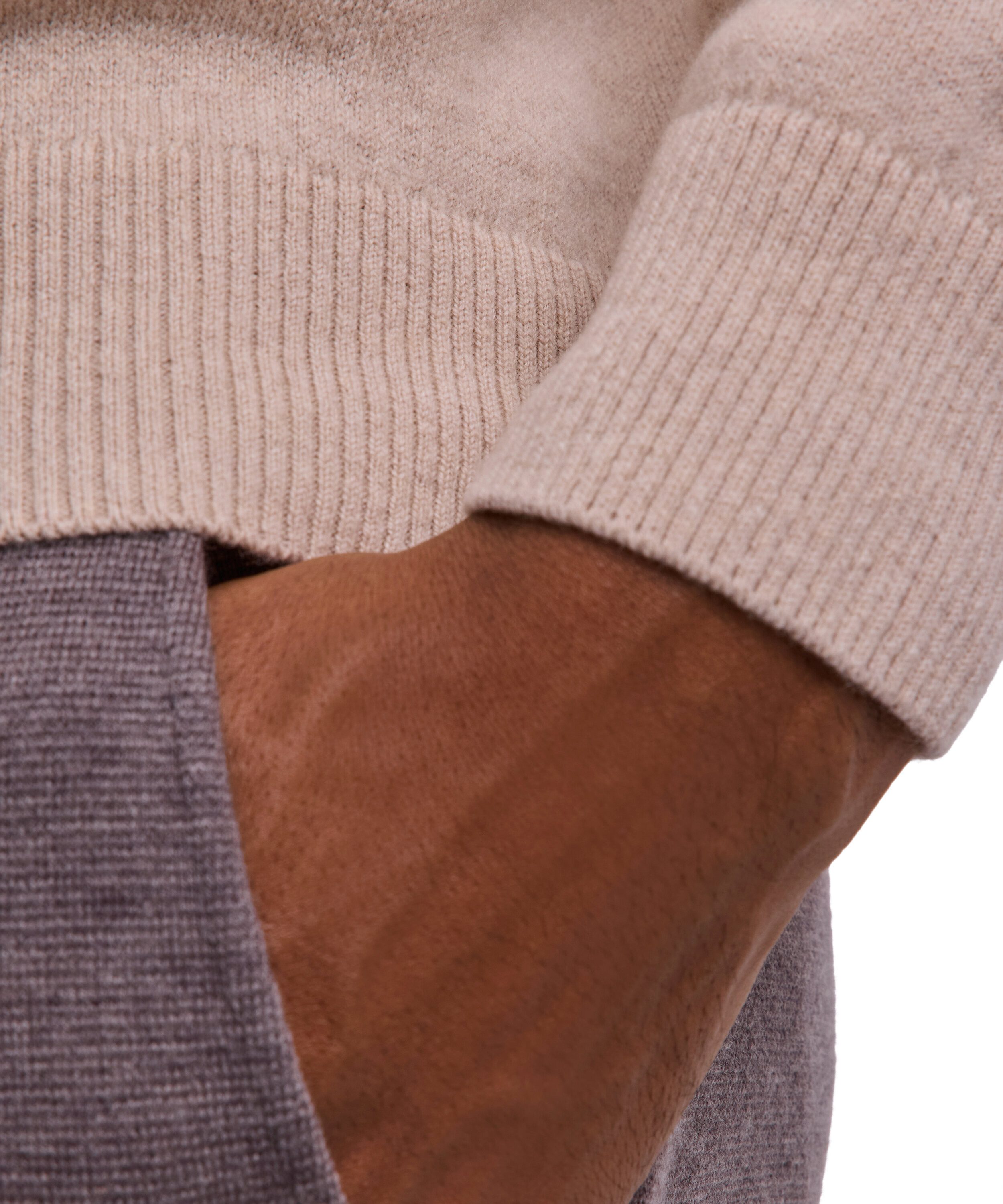 FALKE Strickpullover Pure Lambswool Pullover aus extrafeiner Lambswool (1-tlg) aus extrafeiner Lambswool
